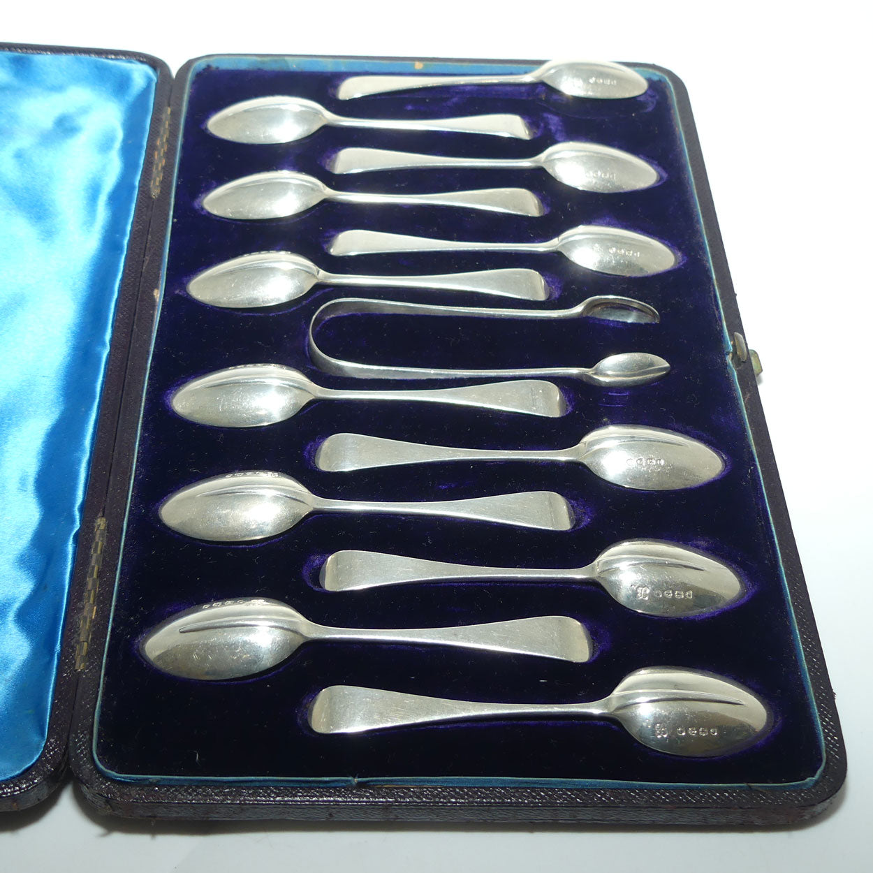Victorian Sterling Silver Boxed set of 12 tea spoons and tongs | Rat Tail design | London 1882 | Holland, Son & Slater