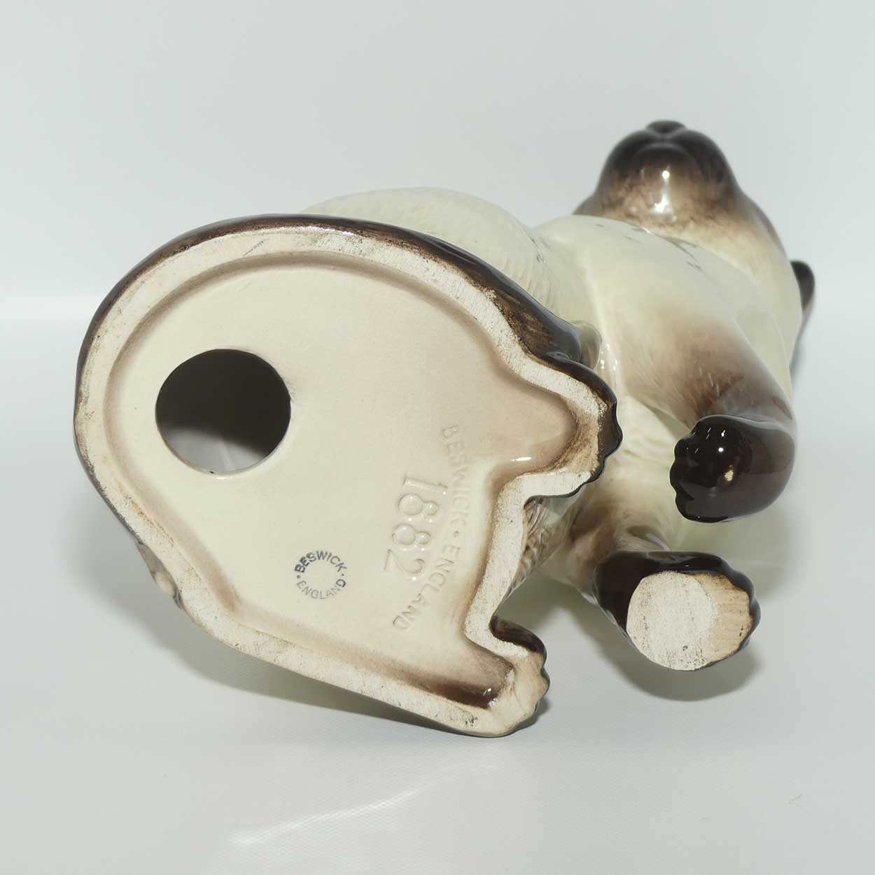 #1882 Beswick Siamese Cat | Seal Point | Gloss