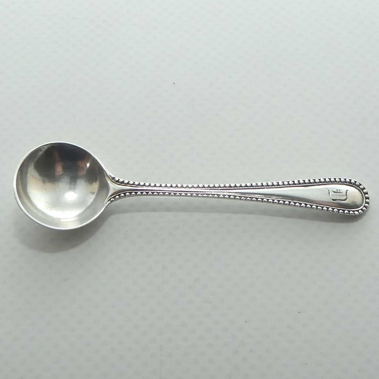 Victorian era Sterling Silver mustard spoon | Old English Bead | London 1886