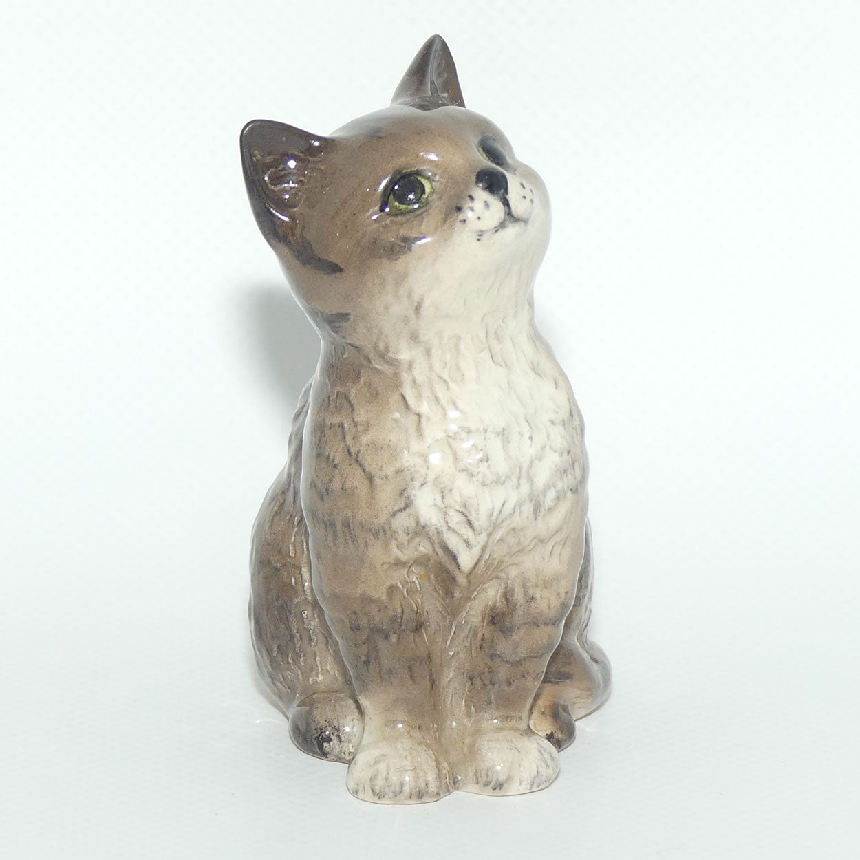 #1886 Beswick Persian Kitten | Grey