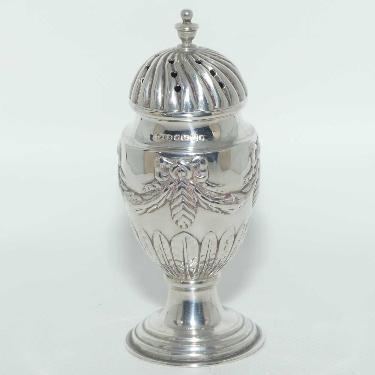 Victorian era Sterling Silver Neoclassical design pepperette | Sheffield 1888
