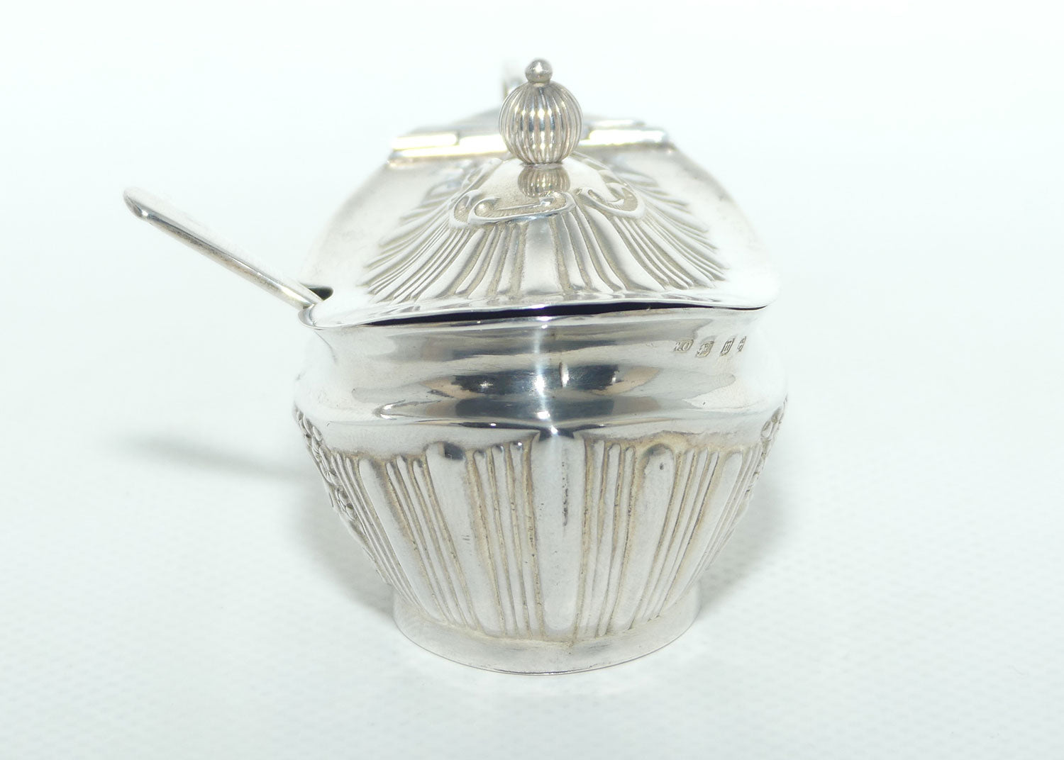 Victorian era Sterling Silver mustard pot with glass liner and spoon | Birmingham 1896