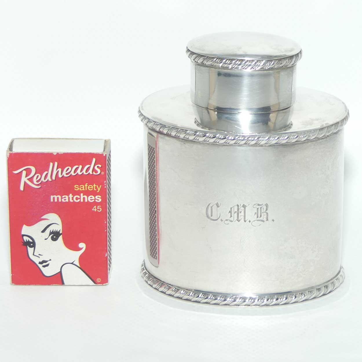 Late Victorian era Sterling Silver tea caddy | London 1899 | Horace Woodward & Co Ltd