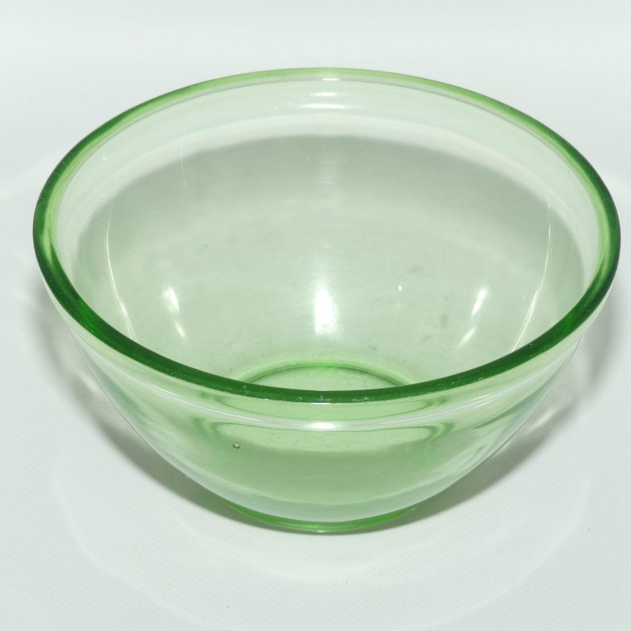 Green Depression Glass mixing bowl | 18cm diam