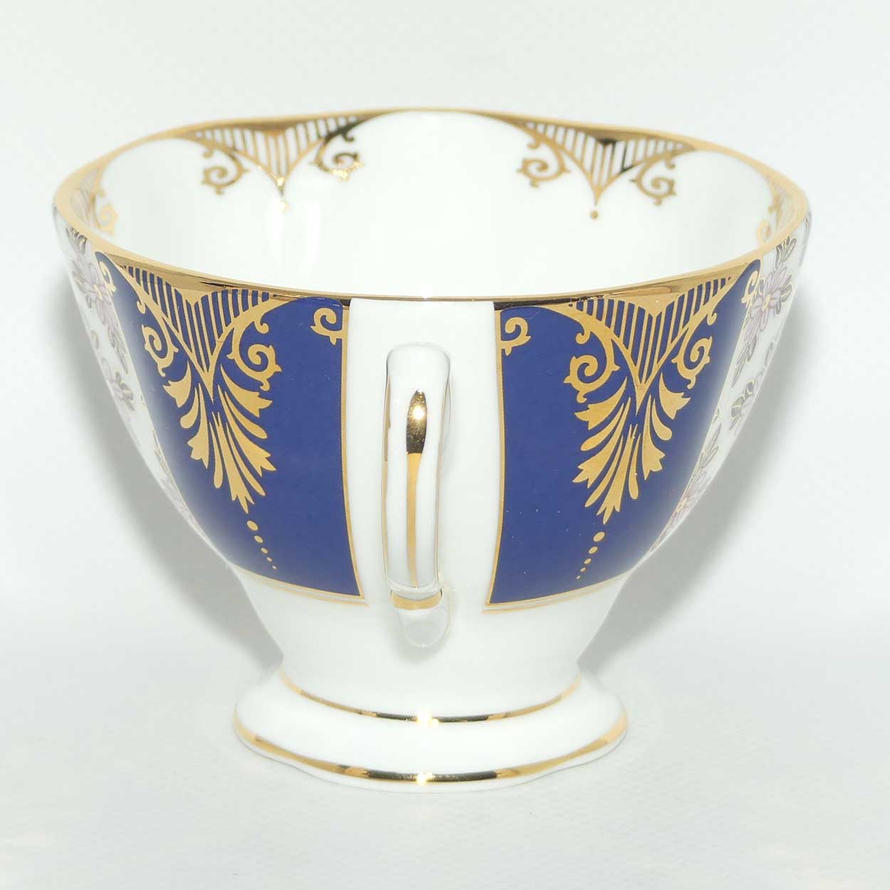 Royal Albert duo | 100 Years of Royal Albert | 1900's Regency Blue