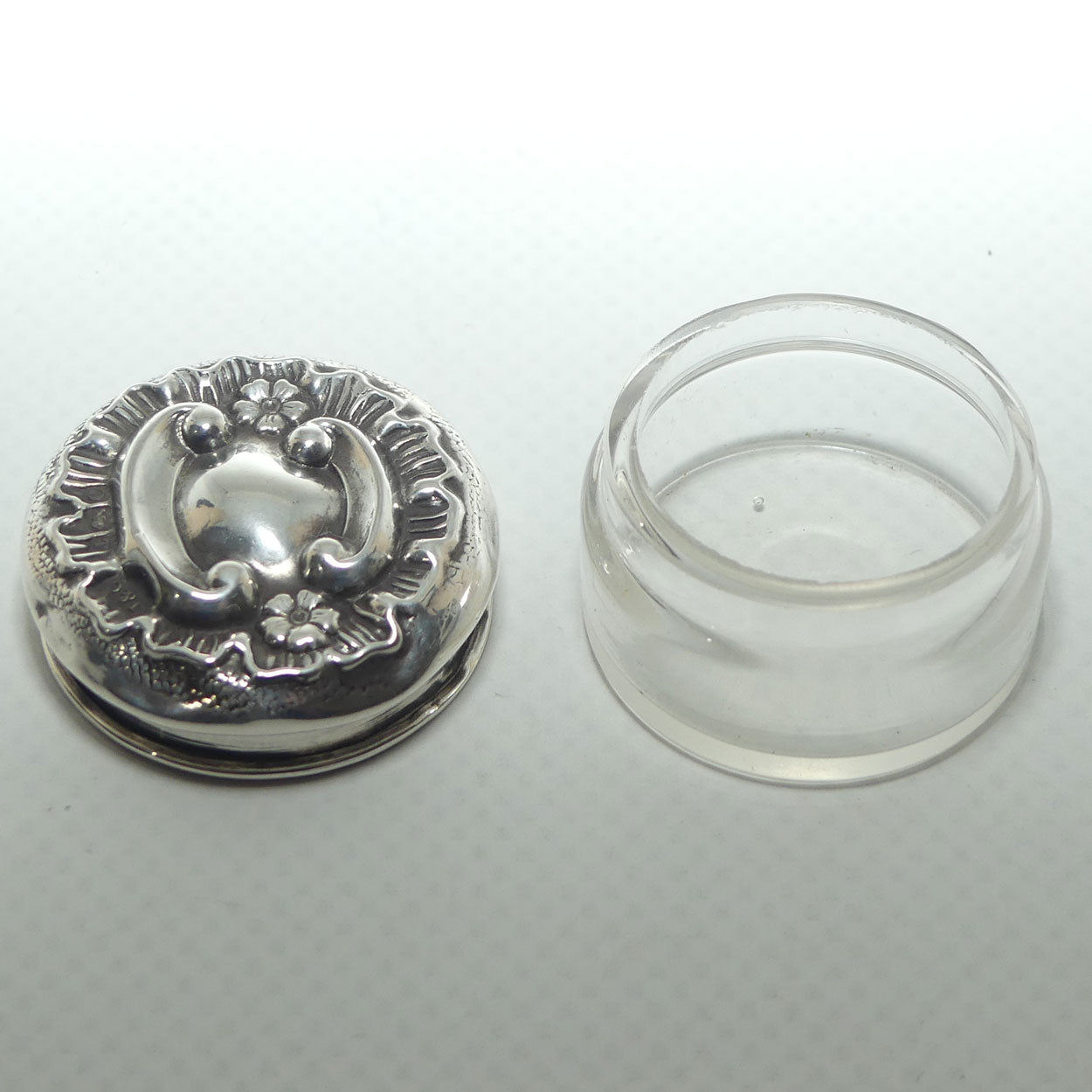 Sterling Silver and Glass rouge pot | Ladies Dressing table | Birmingham 1904