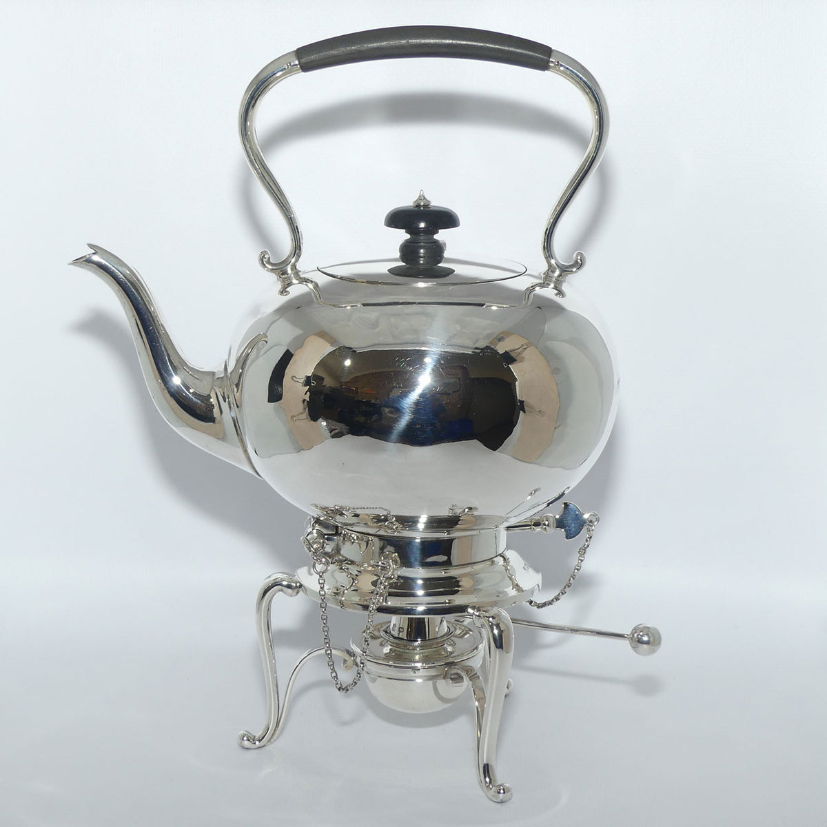 Sterling Silver spirit kettle on stand with burner | Sheffield 1912 | 920g | Martin Hall and Co Ltd