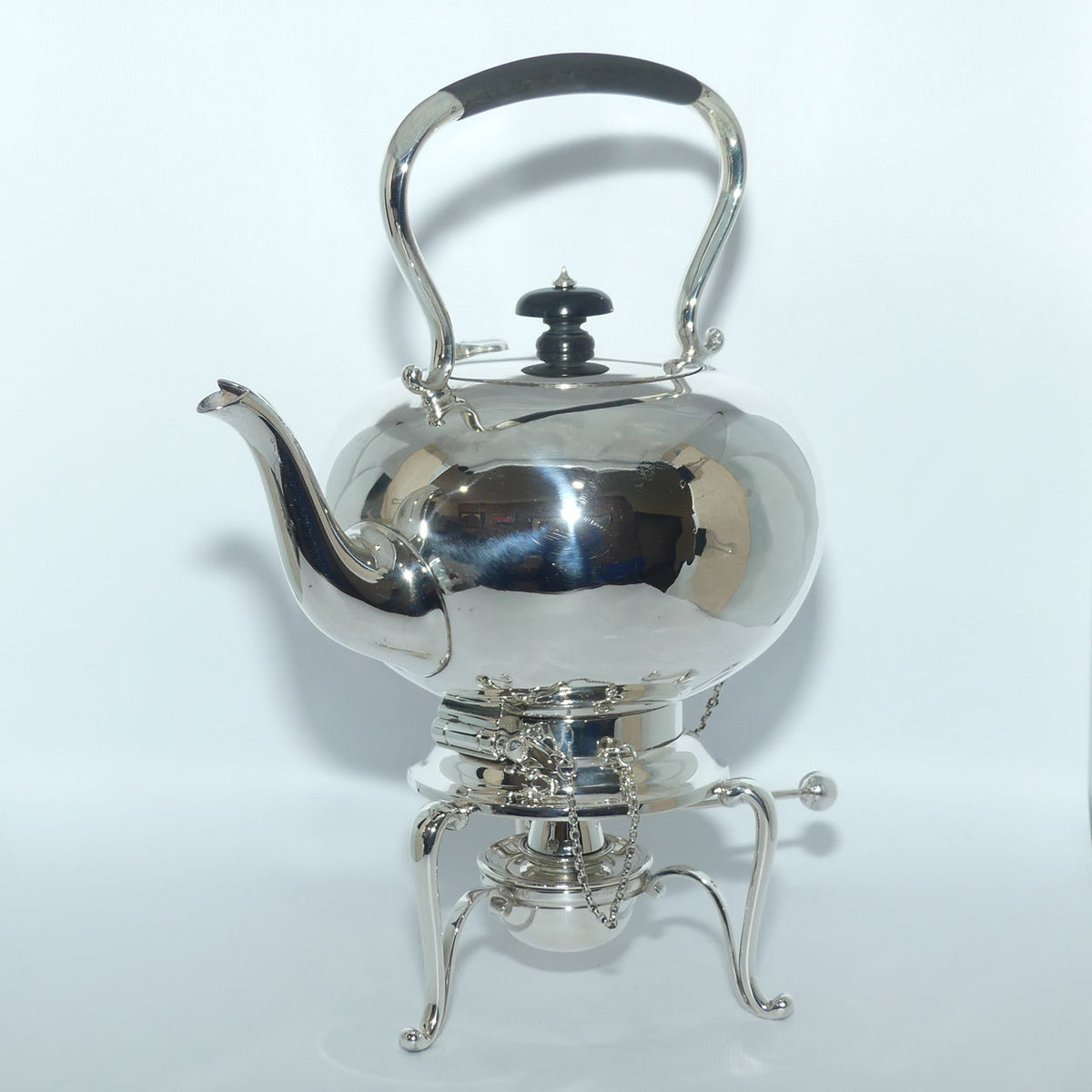 Sterling Silver spirit kettle on stand with burner | Sheffield 1912 | 920g | Martin Hall and Co Ltd