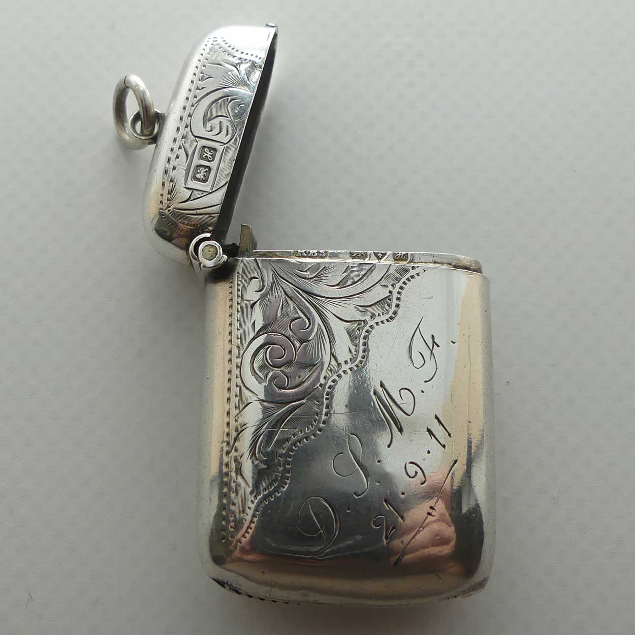 Sterling Silver Vesta Case with Jump Ring | engraved DSMF | Chester 1908