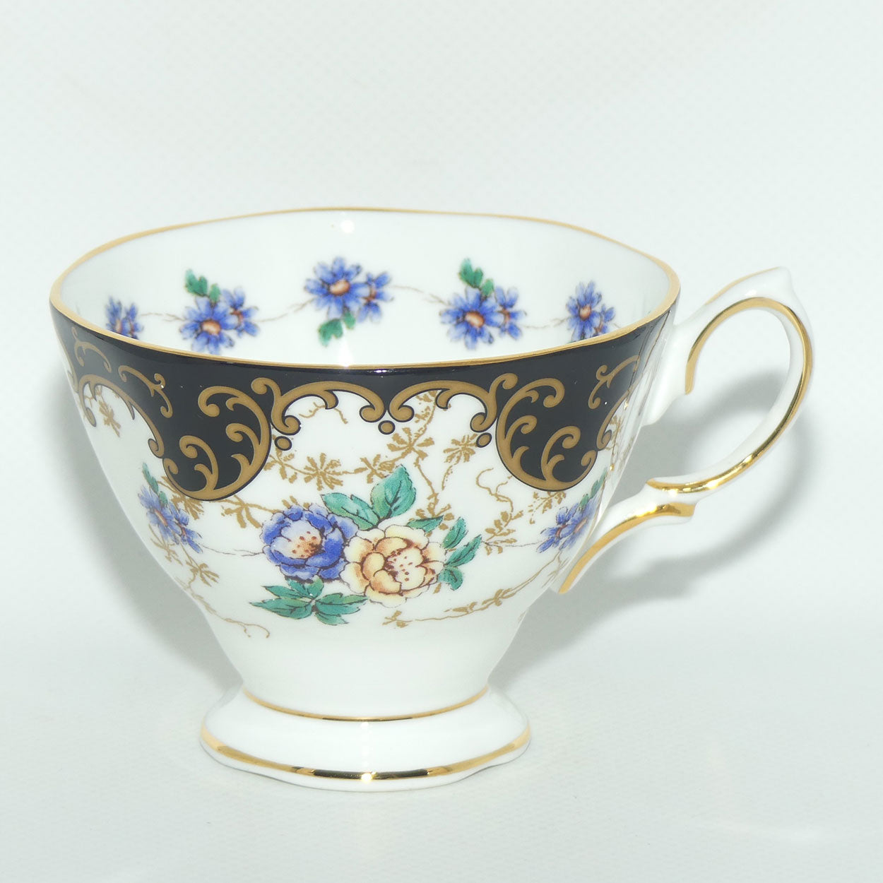 Royal Albert duo | 100 Years of Royal Albert | 1910's Duchess