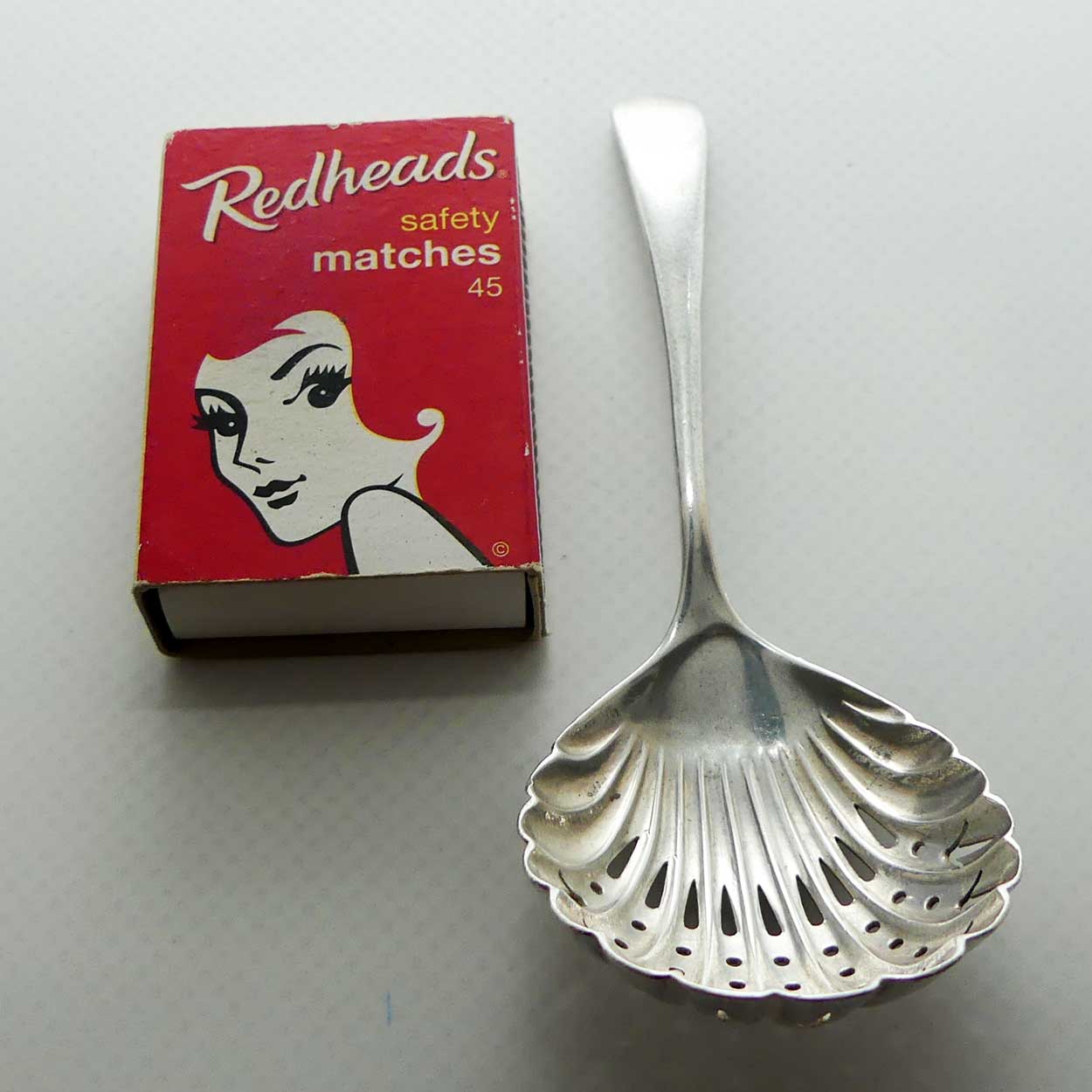 Edwardian era Sterling Silver small sugar sifter spoon | Sheffield 1919 | 22g