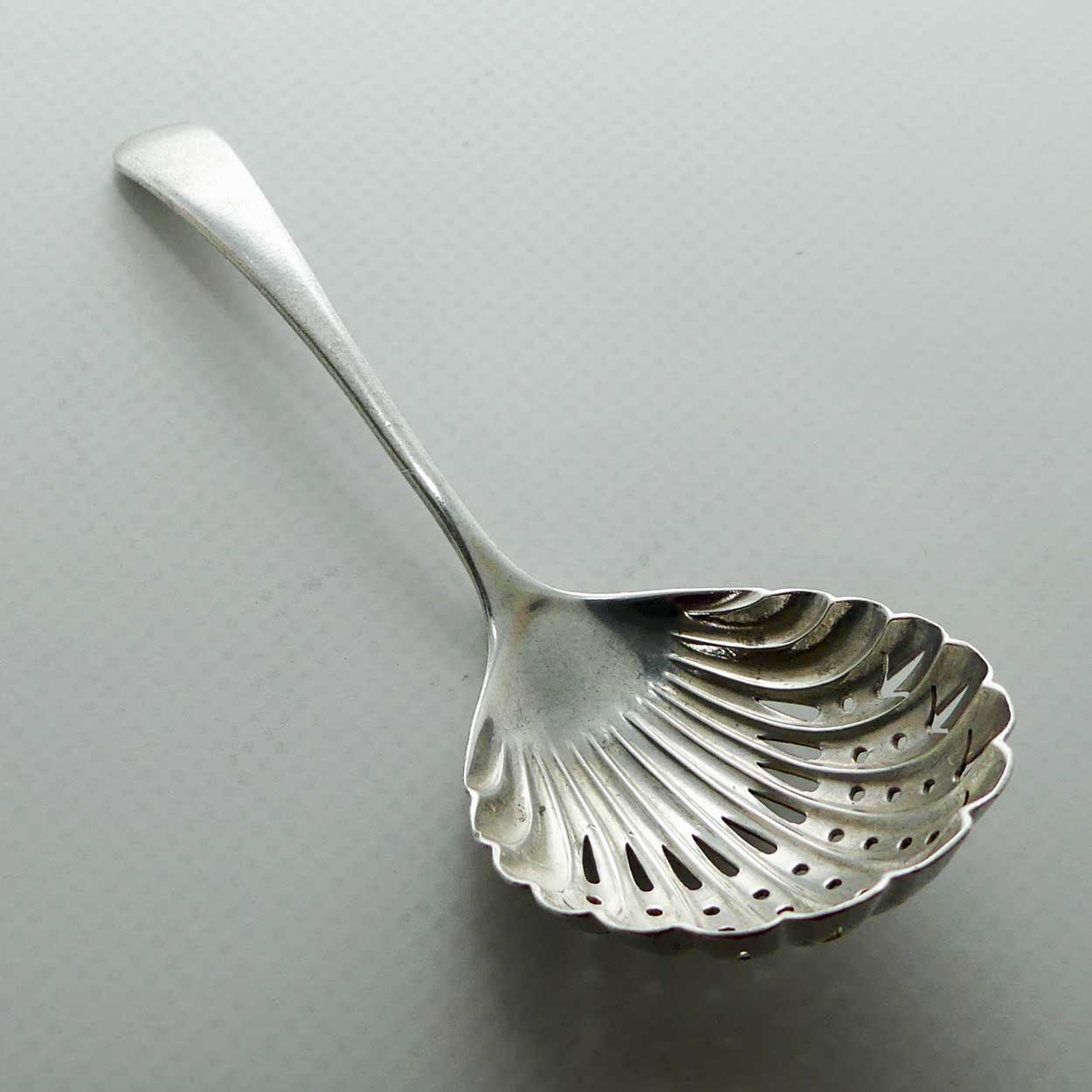 Edwardian era Sterling Silver small sugar sifter spoon | Sheffield 1919 | 22g