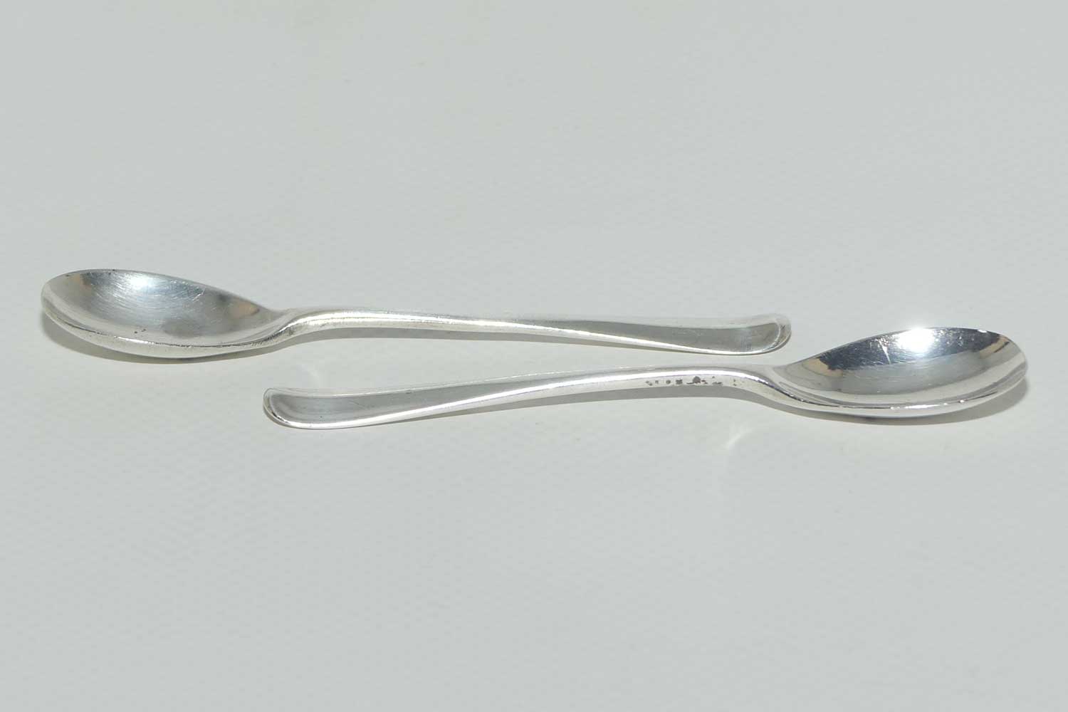 Pair Sterling Silver mustard spoons | London 1925