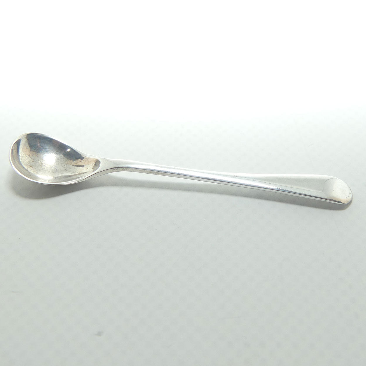 Sterling Silver mustard or salt spoon | Sheffield 1930 | 4.5 grams