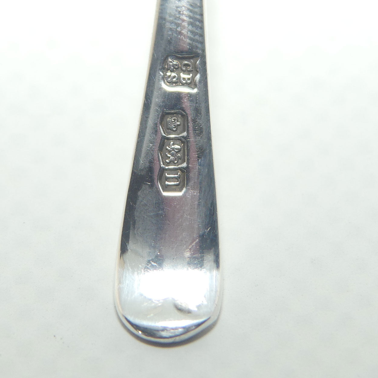 Sterling Silver mustard or salt spoon | Sheffield 1930 | 4.5 grams