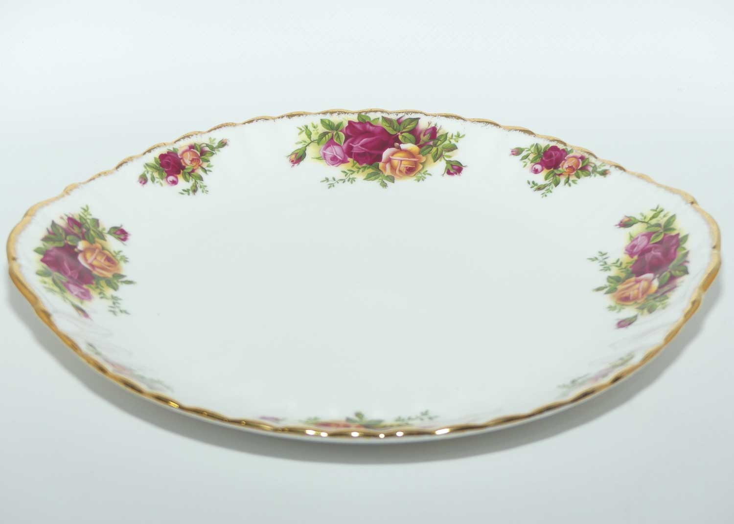 Royal Albert Bone China England Old Country Roses handled cake plate | © 1962 Royal Albert Ltd backstamp