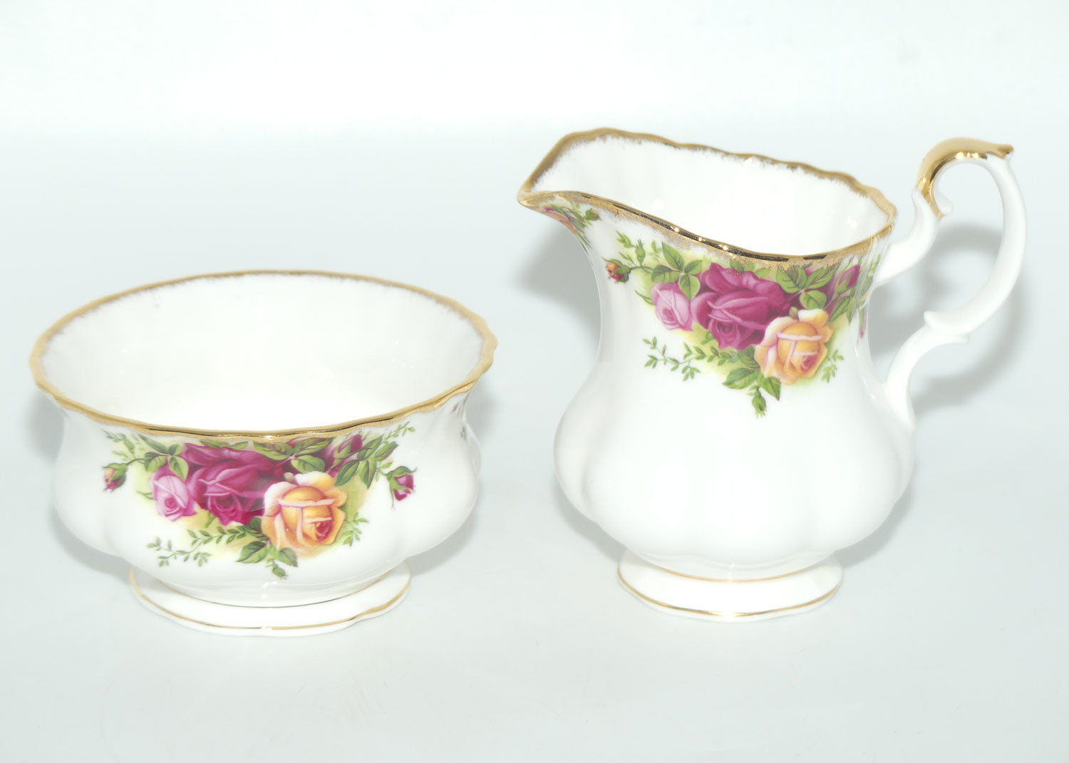 Royal Albert Bone China England Old Country Roses Milk and Sugar on Tray | Tea Size | © 1962 Royal Albert Ltd backstamp | #2