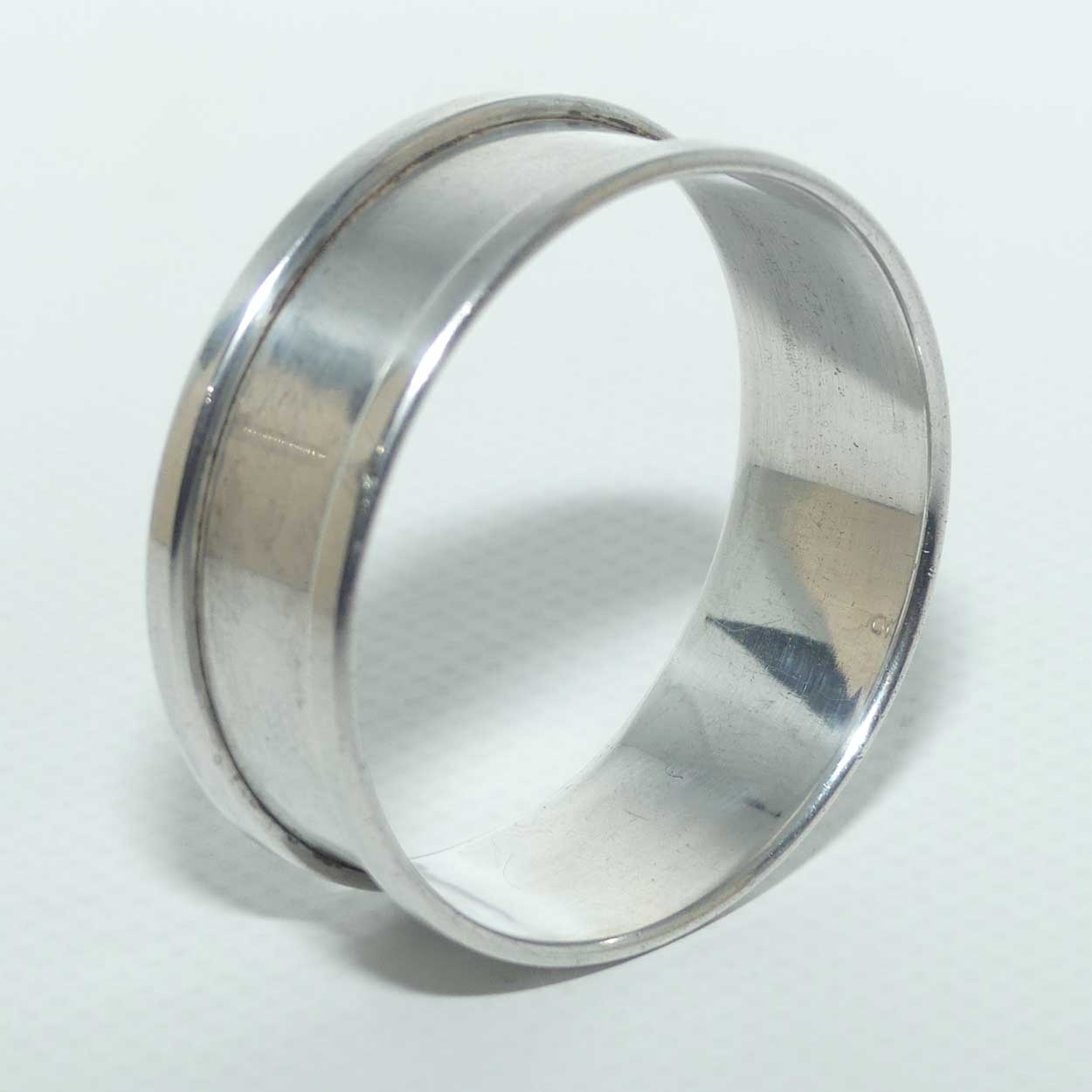 Sterling Silver napkin or serviette ring | Birmingham 1966 | 12g