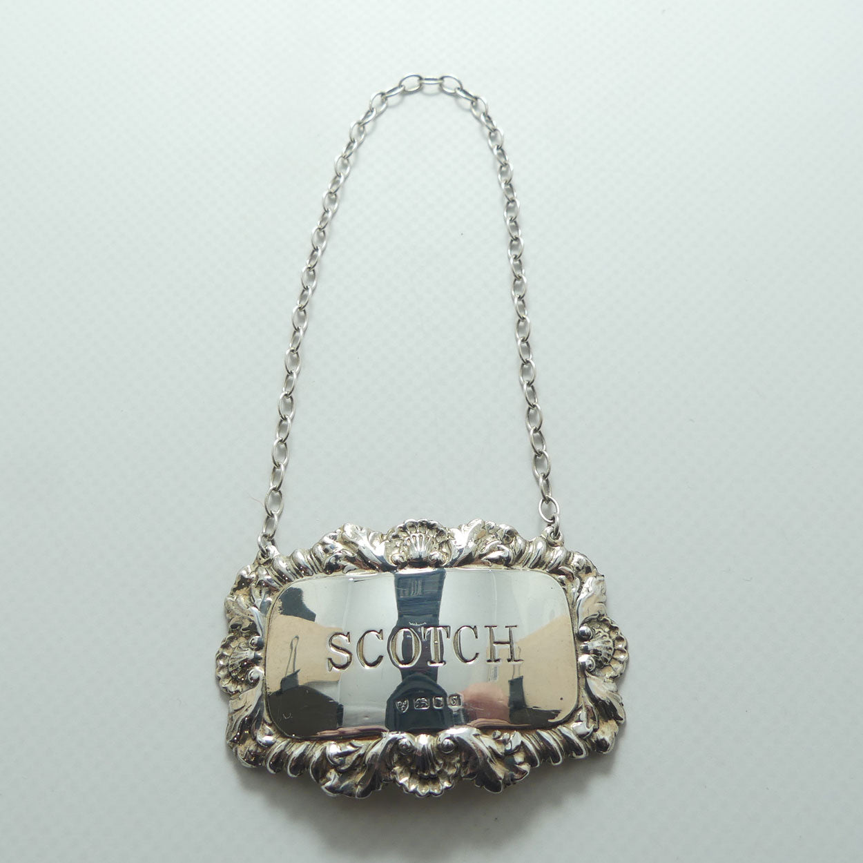 Sterling Silver decanter collar | SCOTCH | London 1973 | 10.7g