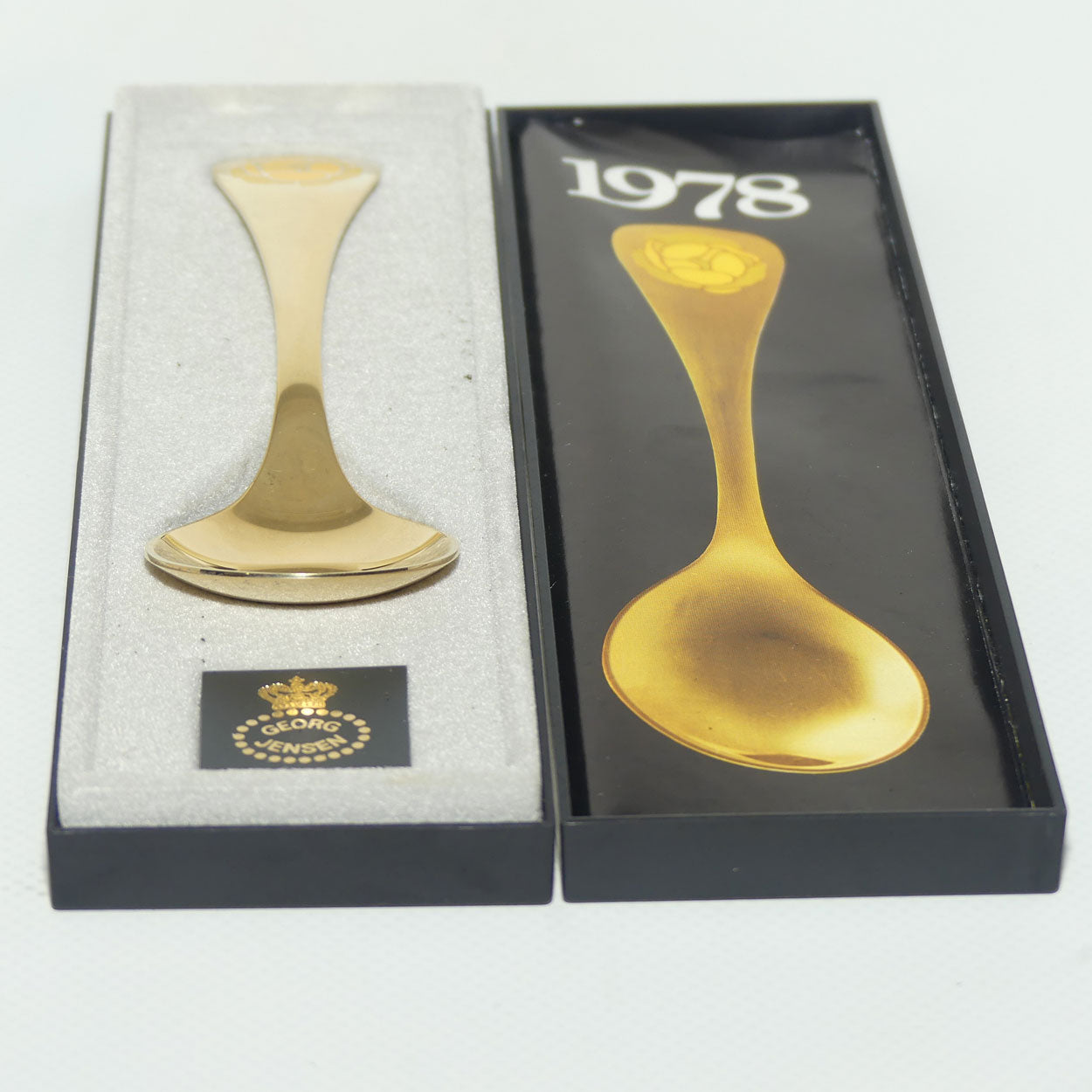 Georg Jensen Sterling Silver and Gold Vermeil Annual Spoon with inset enamel decoration | 1978 Globe Flower | boxed