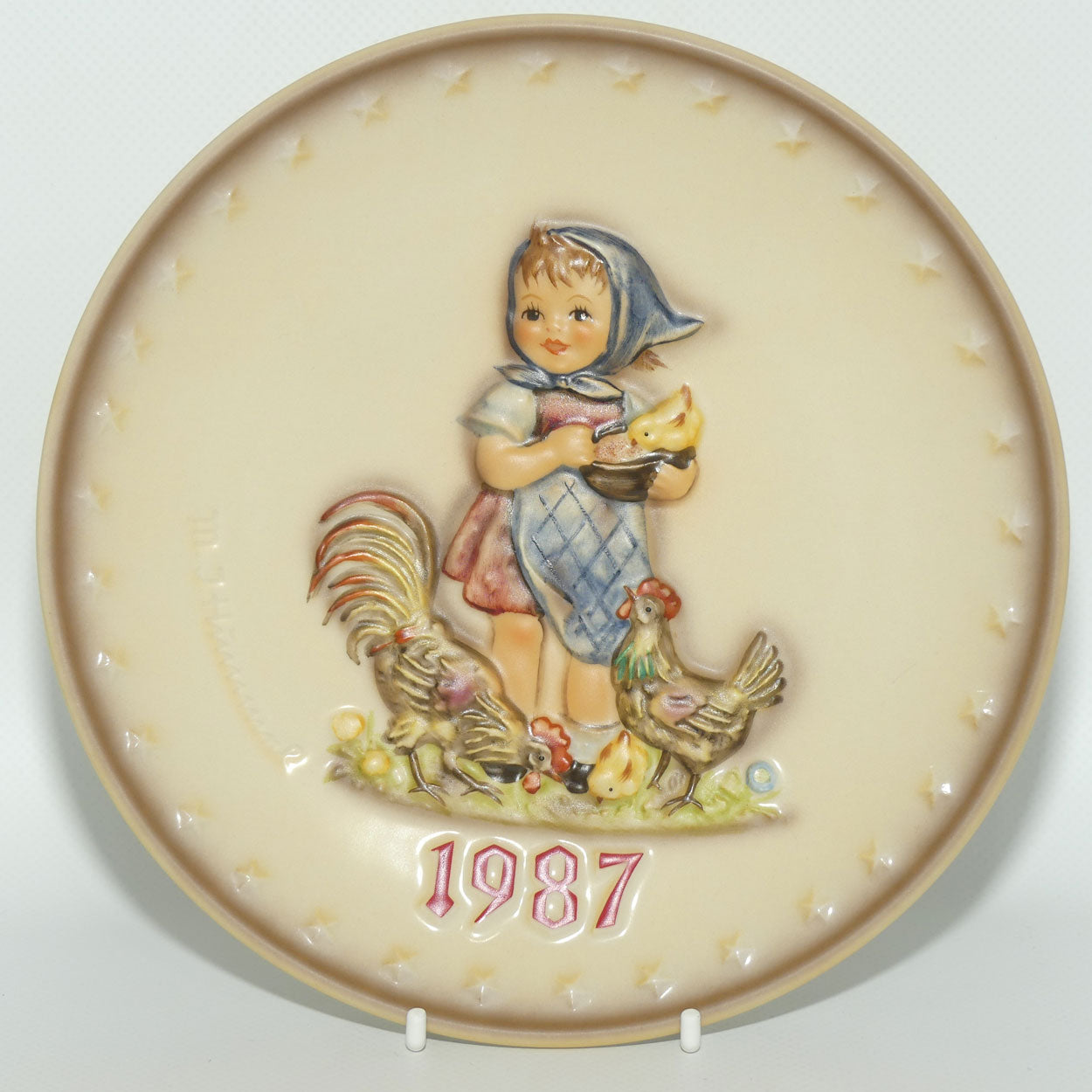 HUM0283 MI Hummel Annual Plate 1987 | Chick Girl