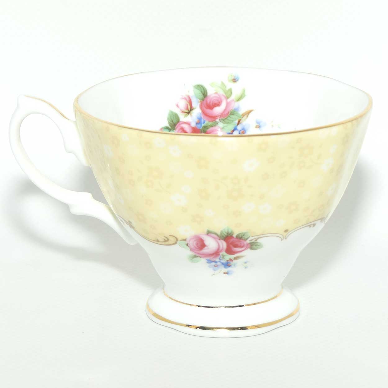 Royal Albert duo | 100 Years of Royal Albert | 1990's Bouquet