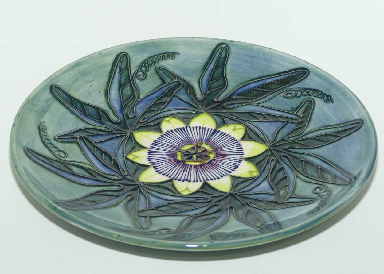 Moorcroft Annual Year plate | 1992 Passionflower | Ltd Ed