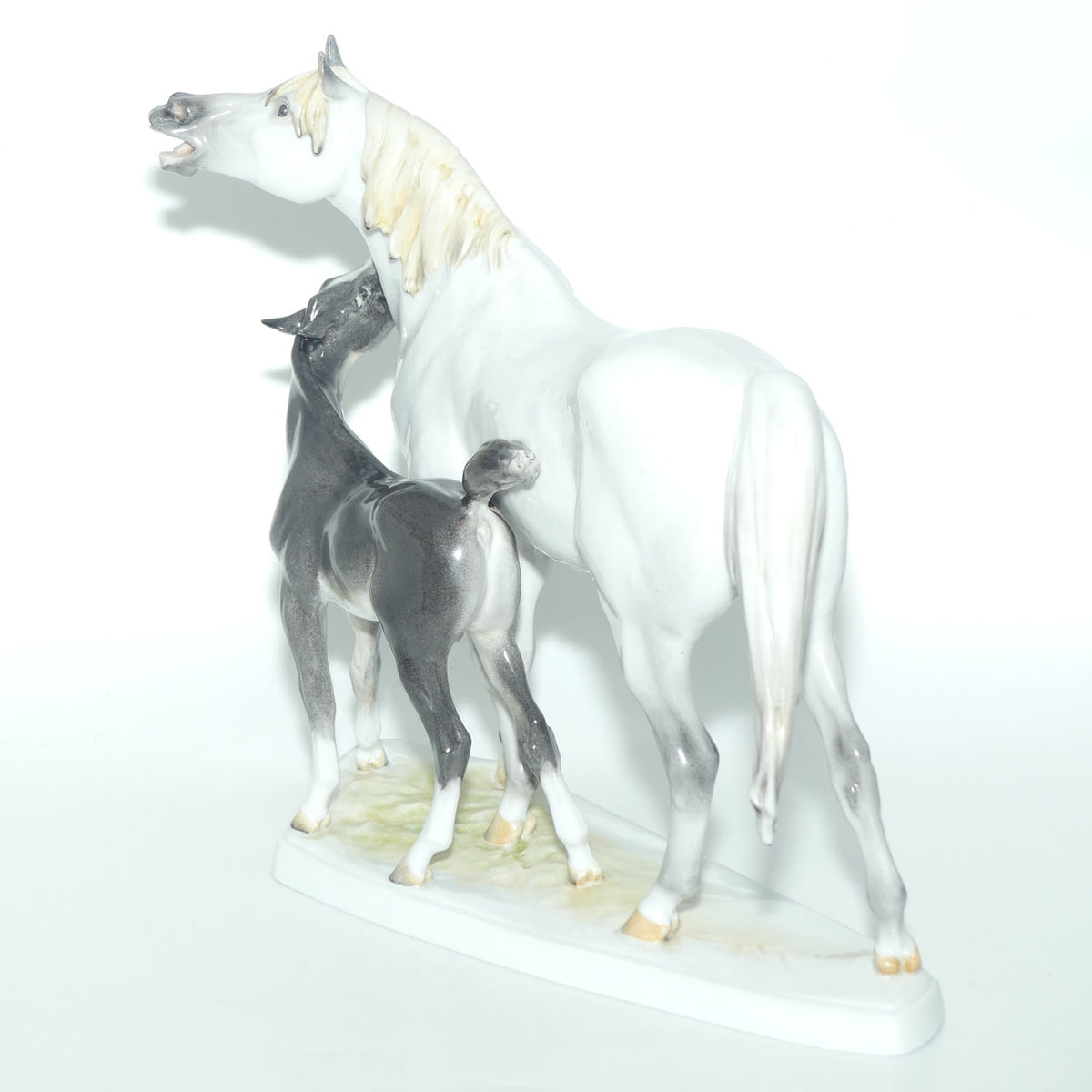 Herend Hungary figure 5893 | Pony with His Mother | Grey | Extra Large
