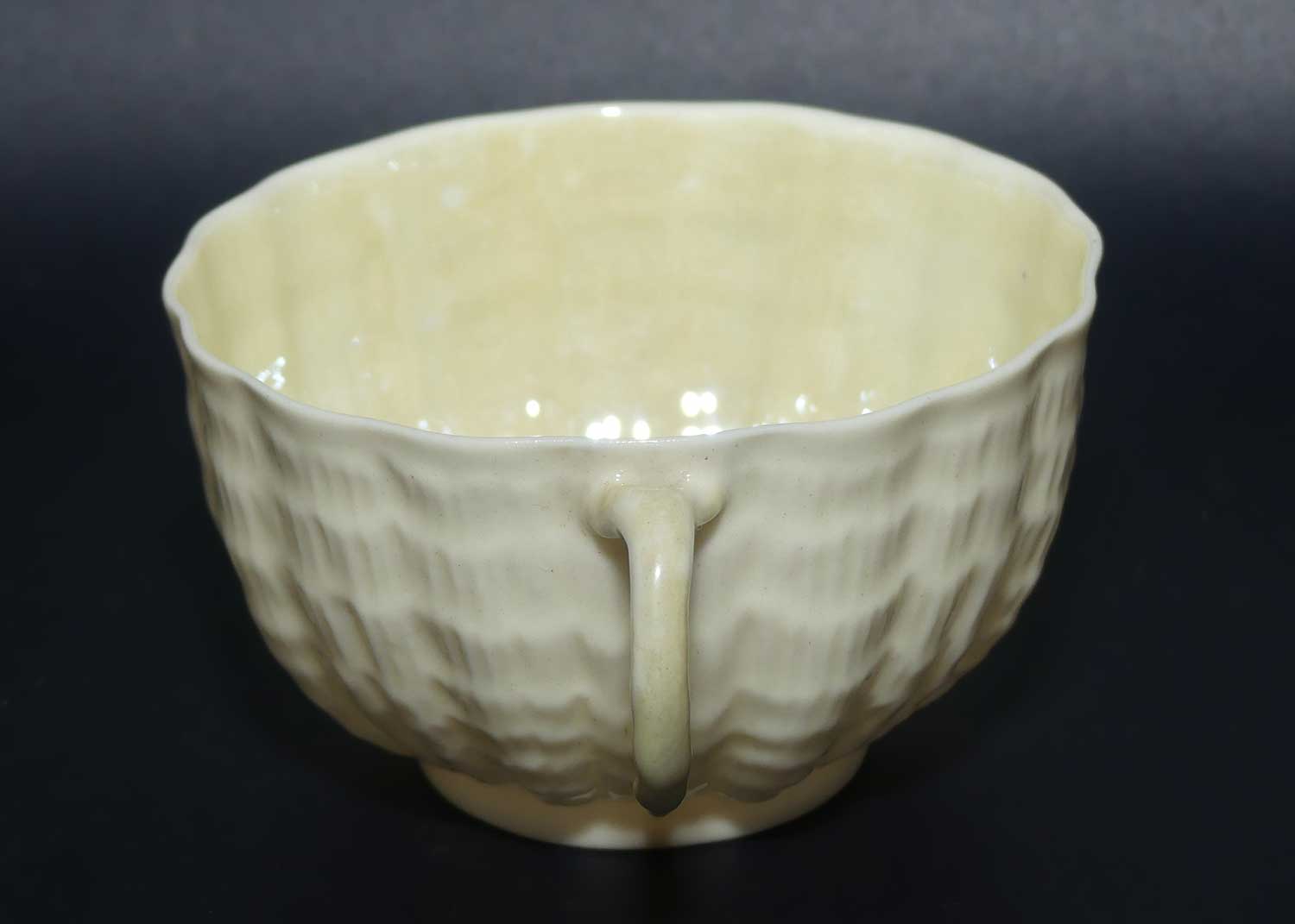 Belleek Tridacna pattern tea cup | Cream with Lustre | 1st Green mark