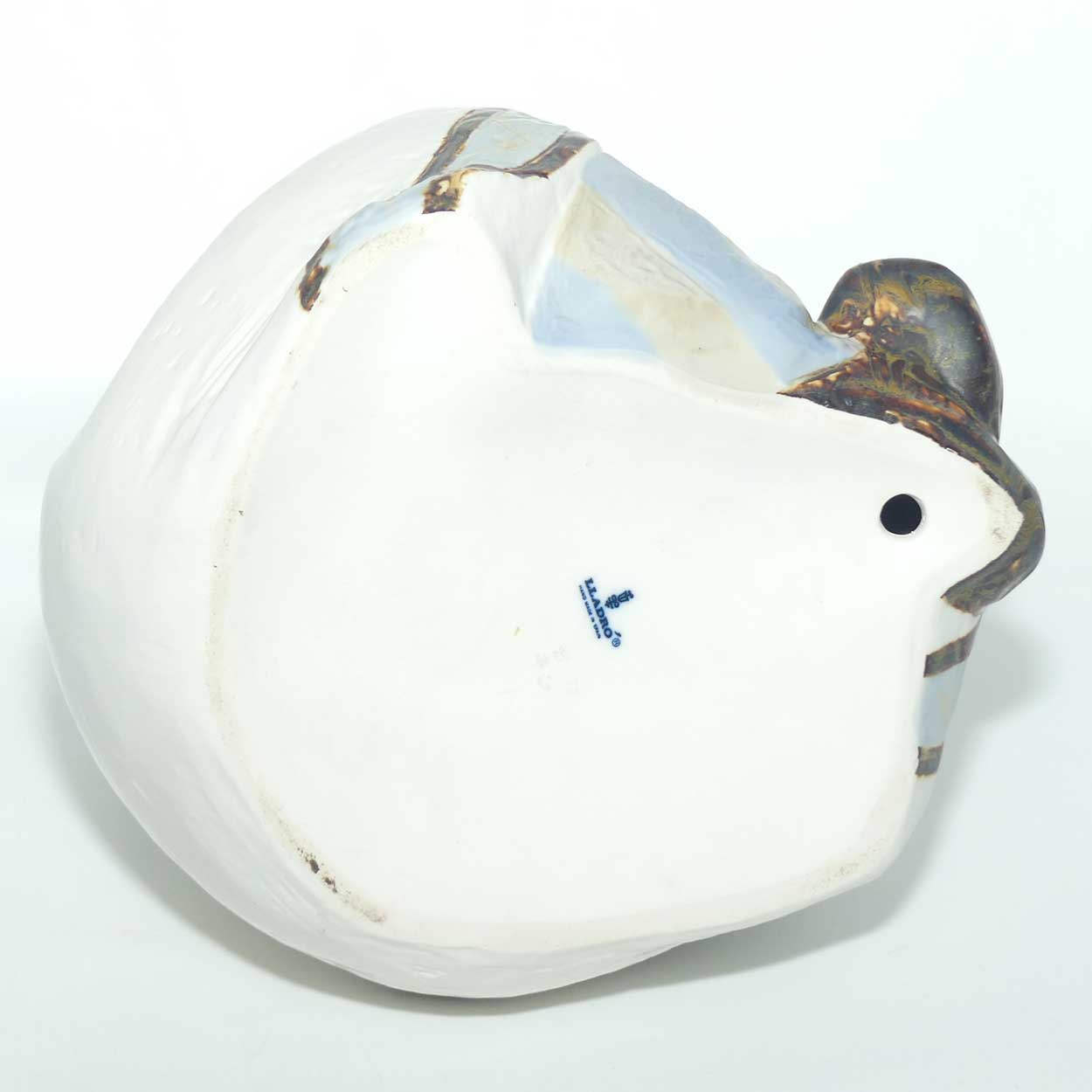 Lladro figure Eskimo Girl #01012008