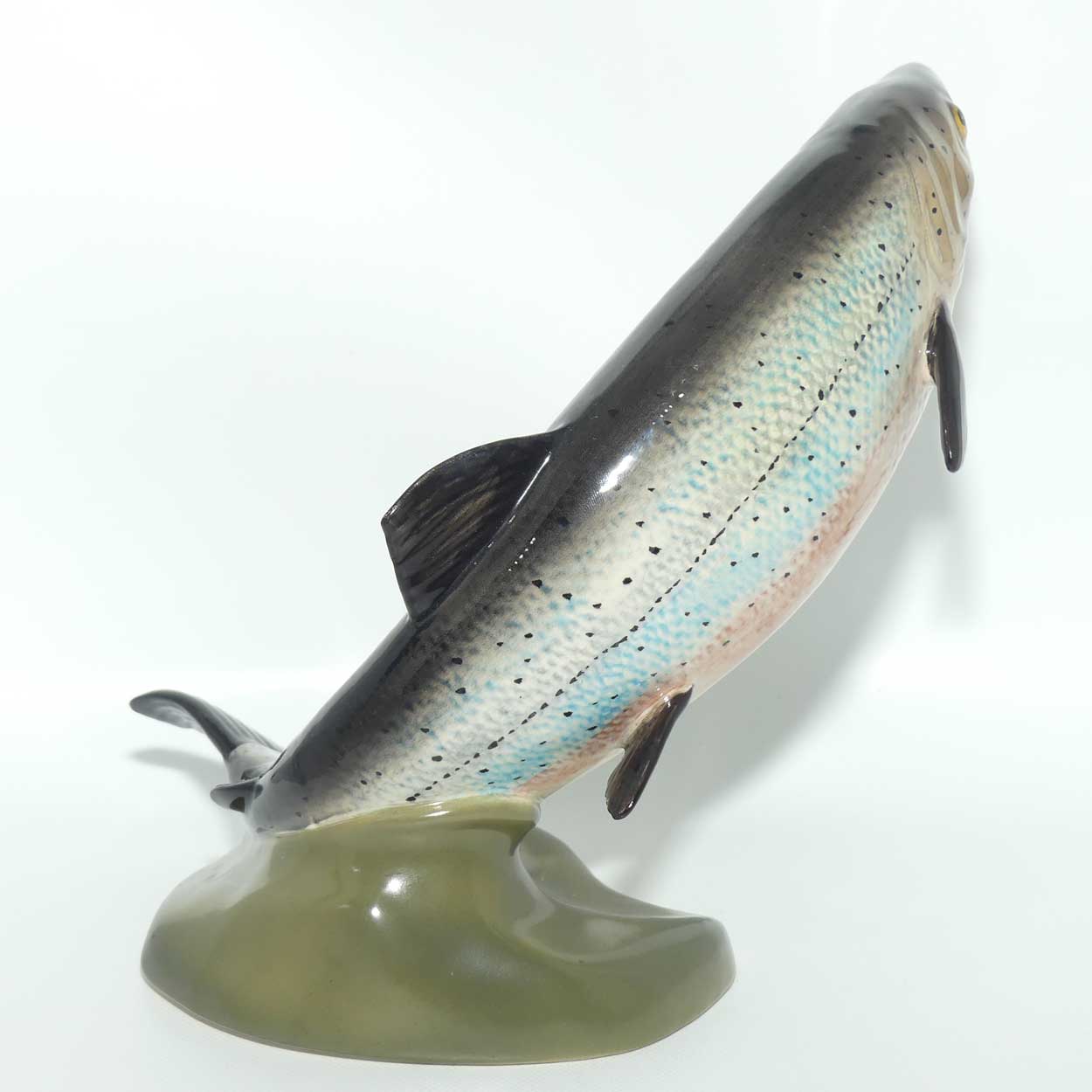 #2066 Beswick Salmon