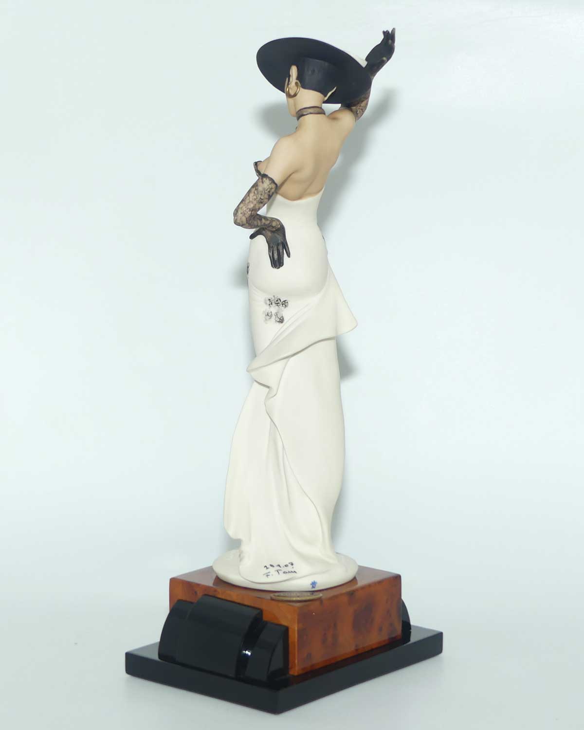 Giuseppe Armani Florence figure | 2068C | Flamenco Beauty | Ltd Ed 177/625 | figure + Certificate