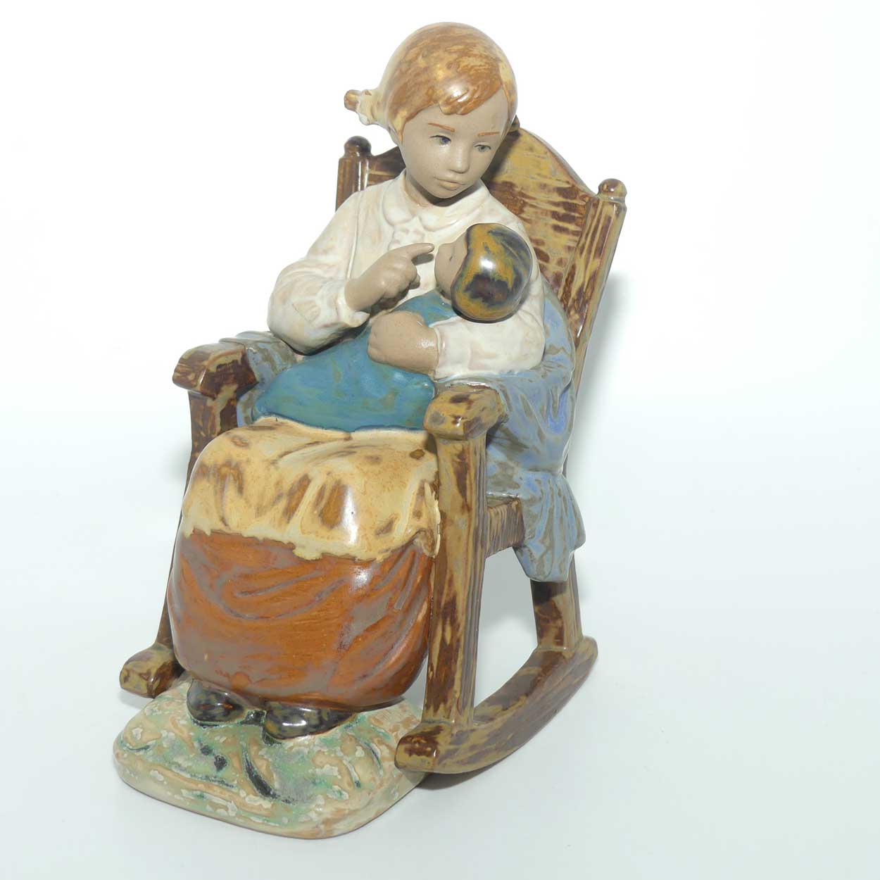 Lladro figure Girl in Rocking Chair (Gres) #2089