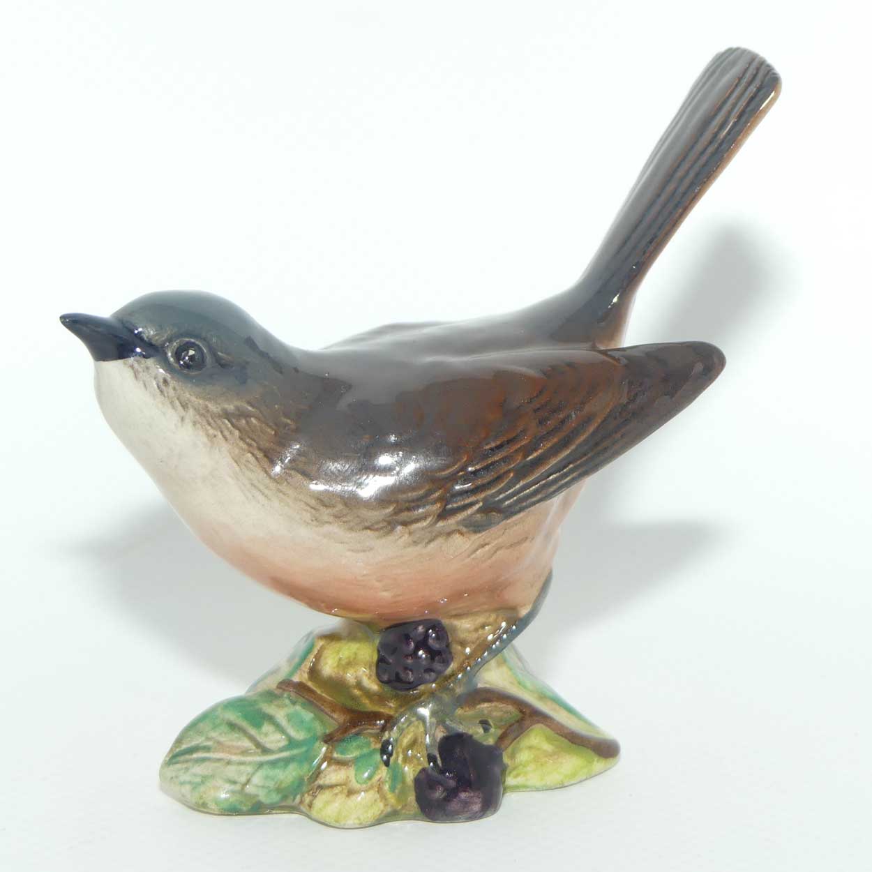#2106B Beswick Whitethroat | Leaf Base