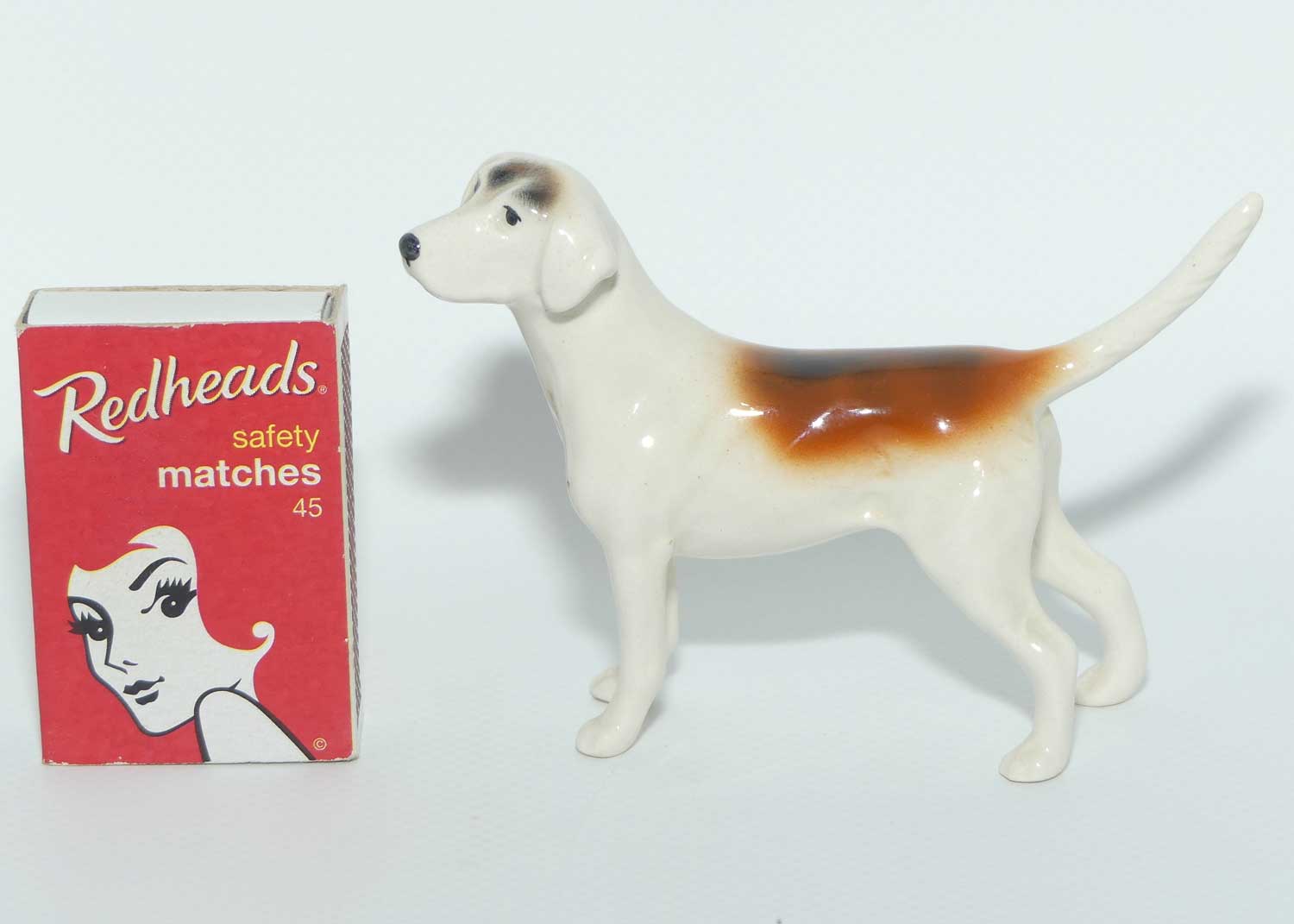 #2263 Beswick Foxhound | Thin Legs and Tail | Gloss