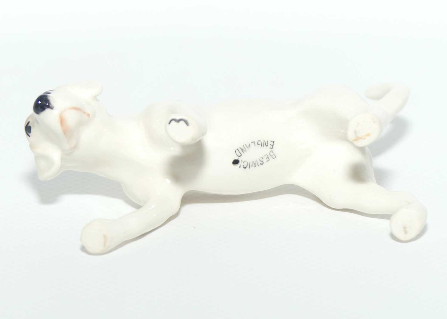 #2264 Beswick Foxhound | Looking Down | Tail Curled | Gloss