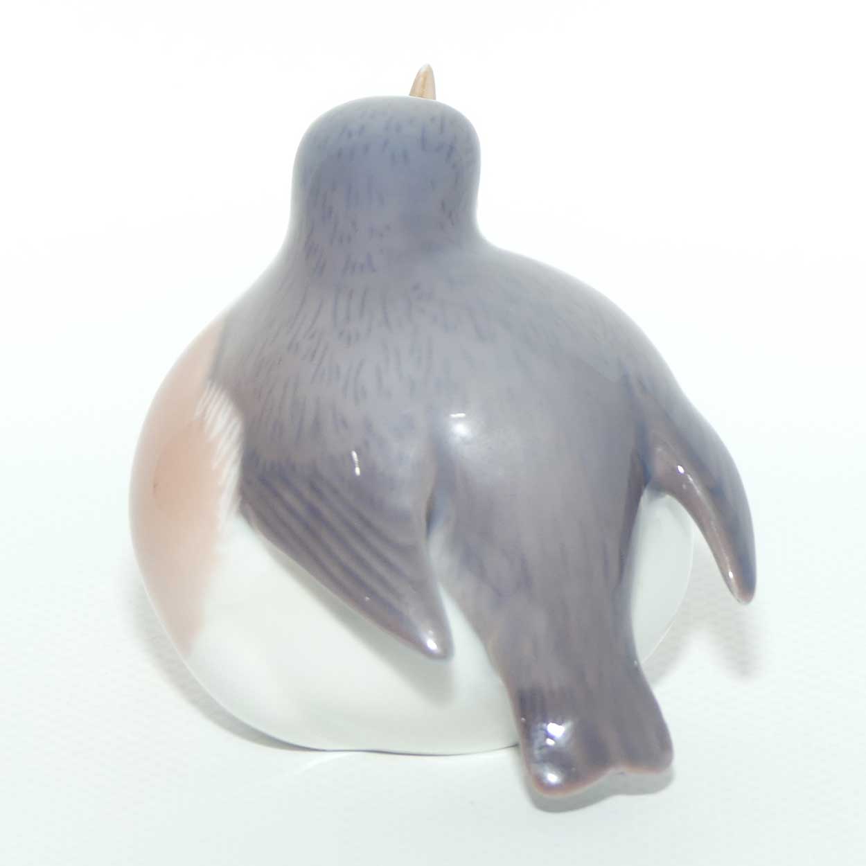 Royal Copenhagen figure 2266 | Robin
