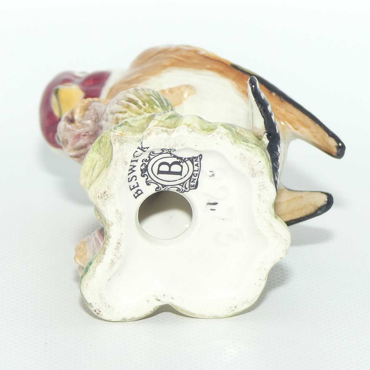 #2273 Beswick Goldfinch #1