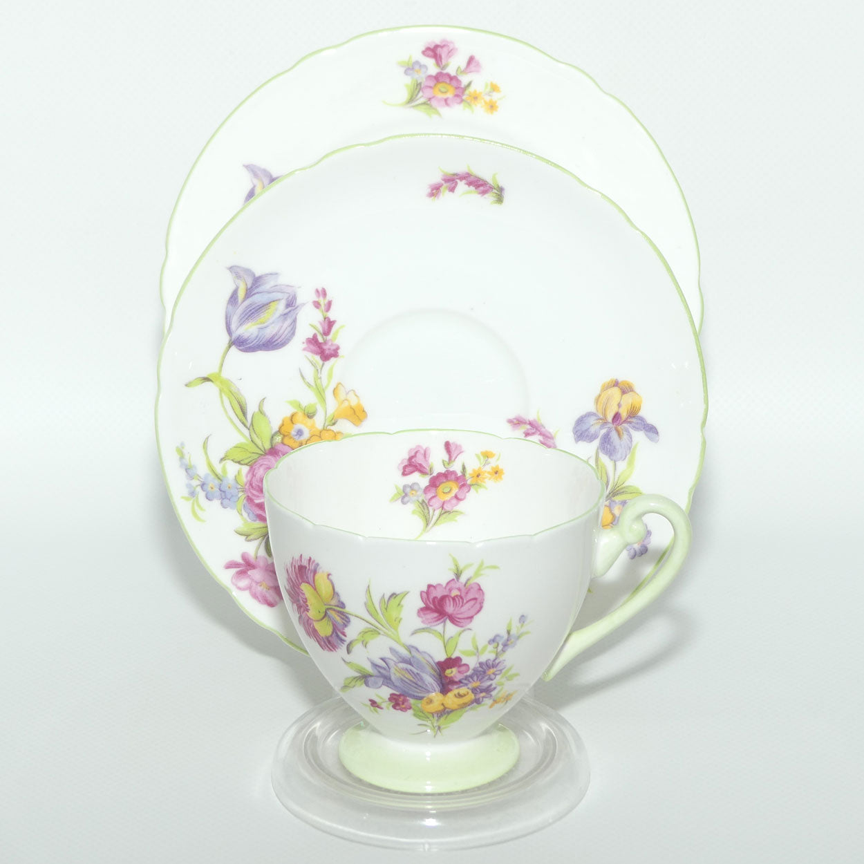 Shelley Ripon shape Hulmes Dresden and Roses pattern trio | Green | 2302