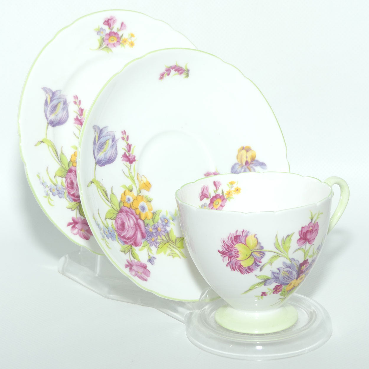 Shelley Ripon shape Hulmes Dresden and Roses pattern trio | Green | 2302