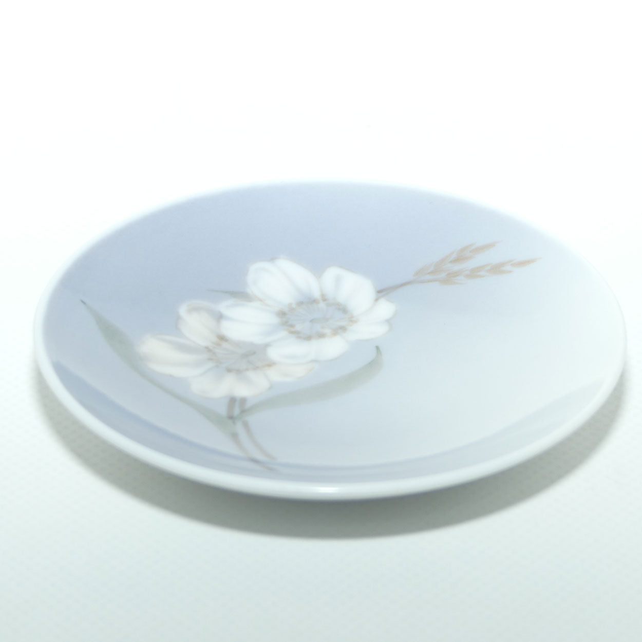 Royal Copenhagen round pin dish | Flower and Wheat | #2315