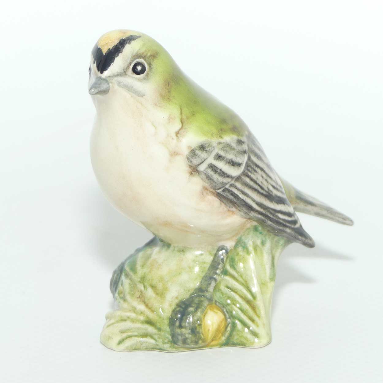 #2415 Beswick Goldcrest