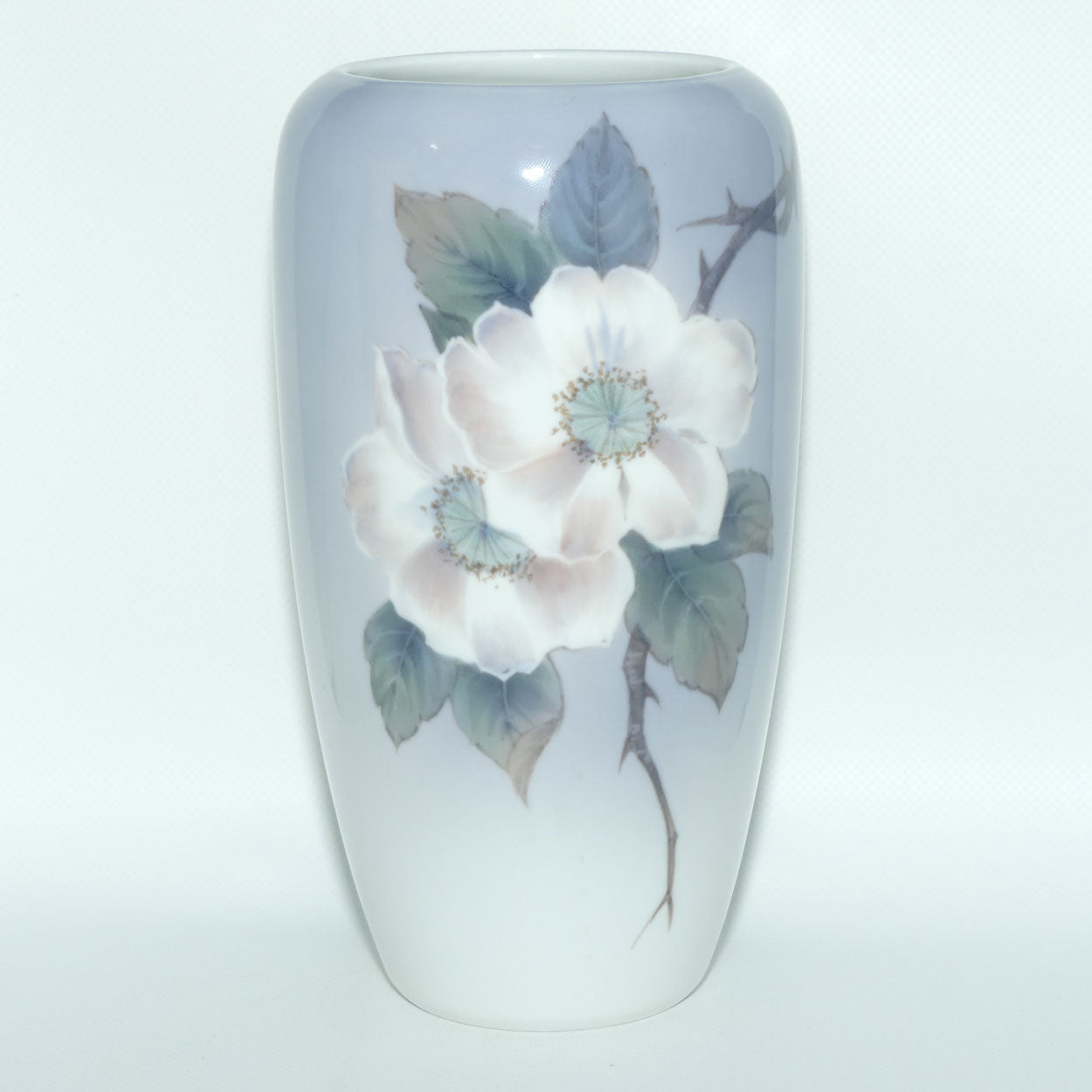 Royal Copenhagen large floral vase | Wild Rose | #2630/1049