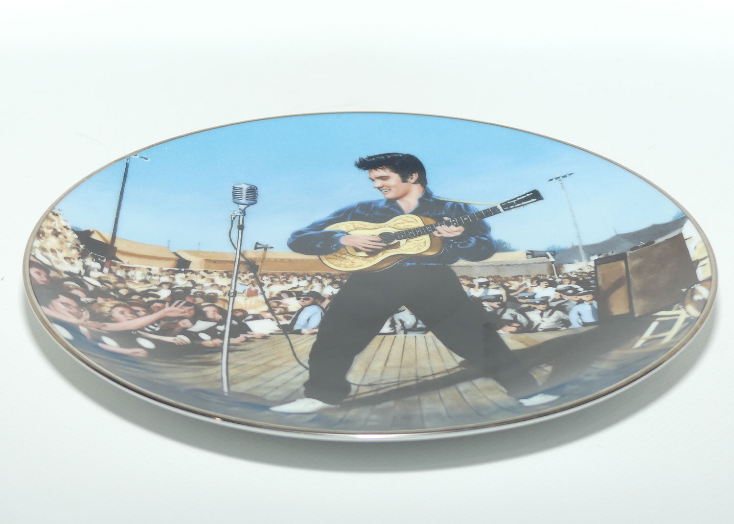 Bradford Exchange collector plate | Elvis Presley by Bruce Emmett | Plate 4 | Back in Tupelo 1956