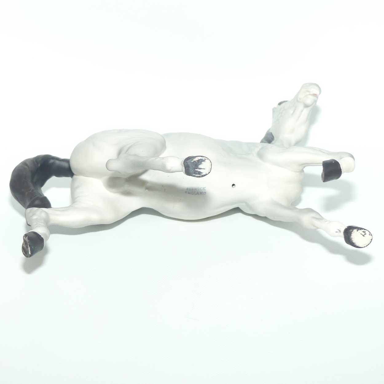 #2688 Beswick Spirit of the Wind (Grey, Matt)