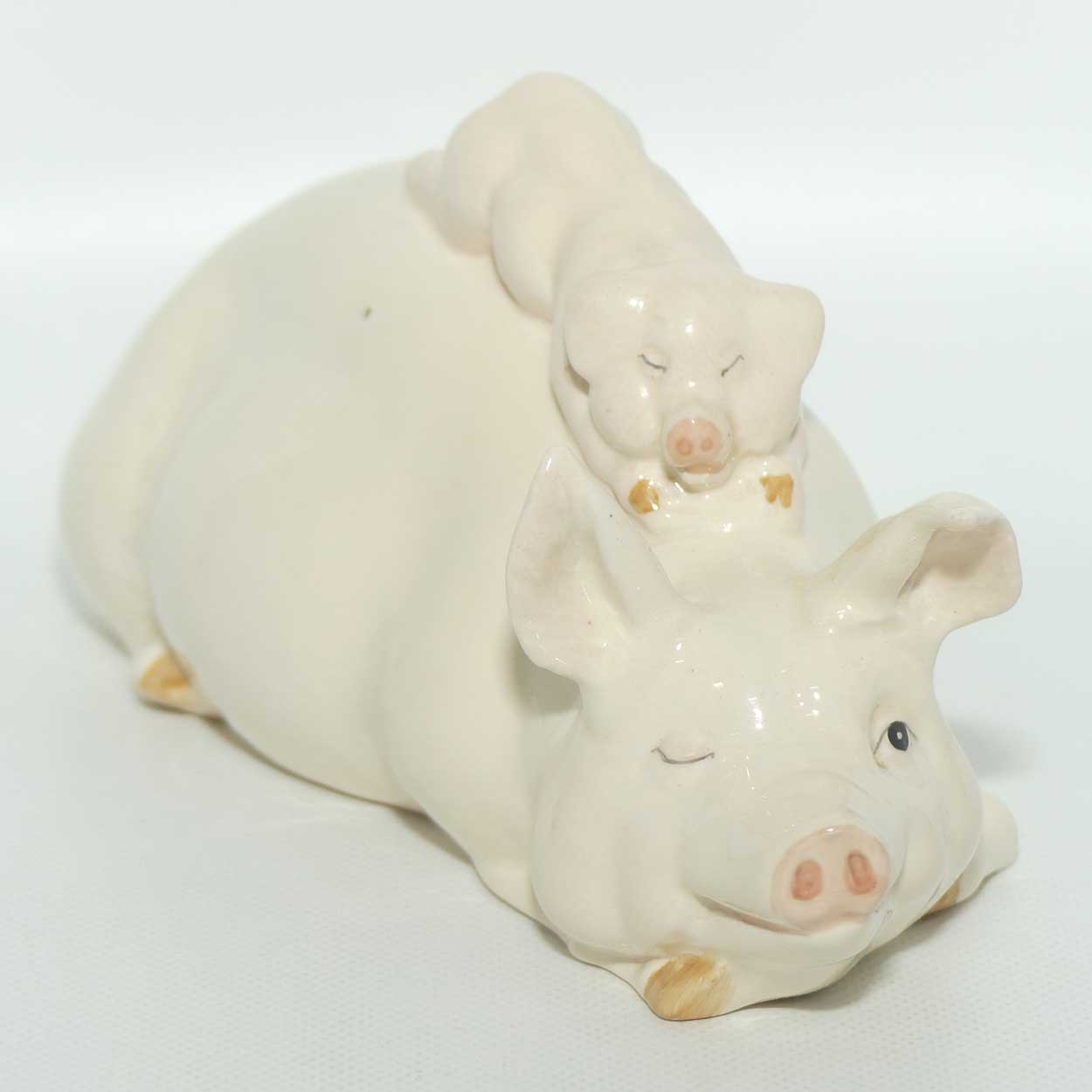 #2746 Beswick Pig and Piglet "Piggy Back"
