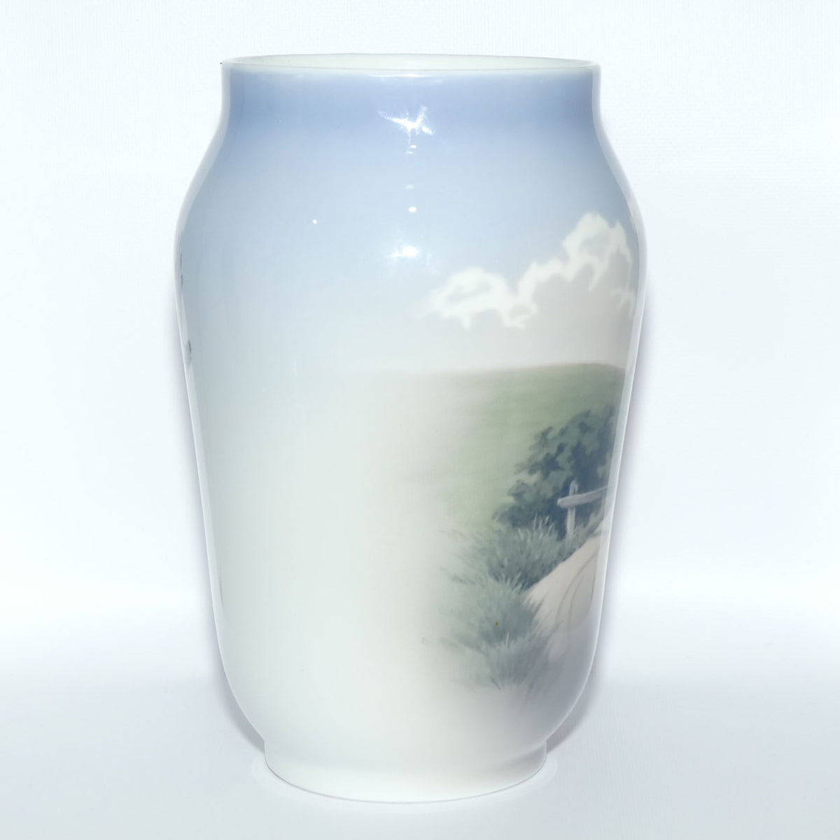 Royal Copenhagen vase | Cottage and Path scene | 2776 1217
