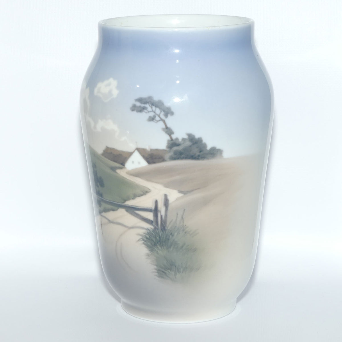 Royal Copenhagen vase | Cottage and Path scene | 2776 1217