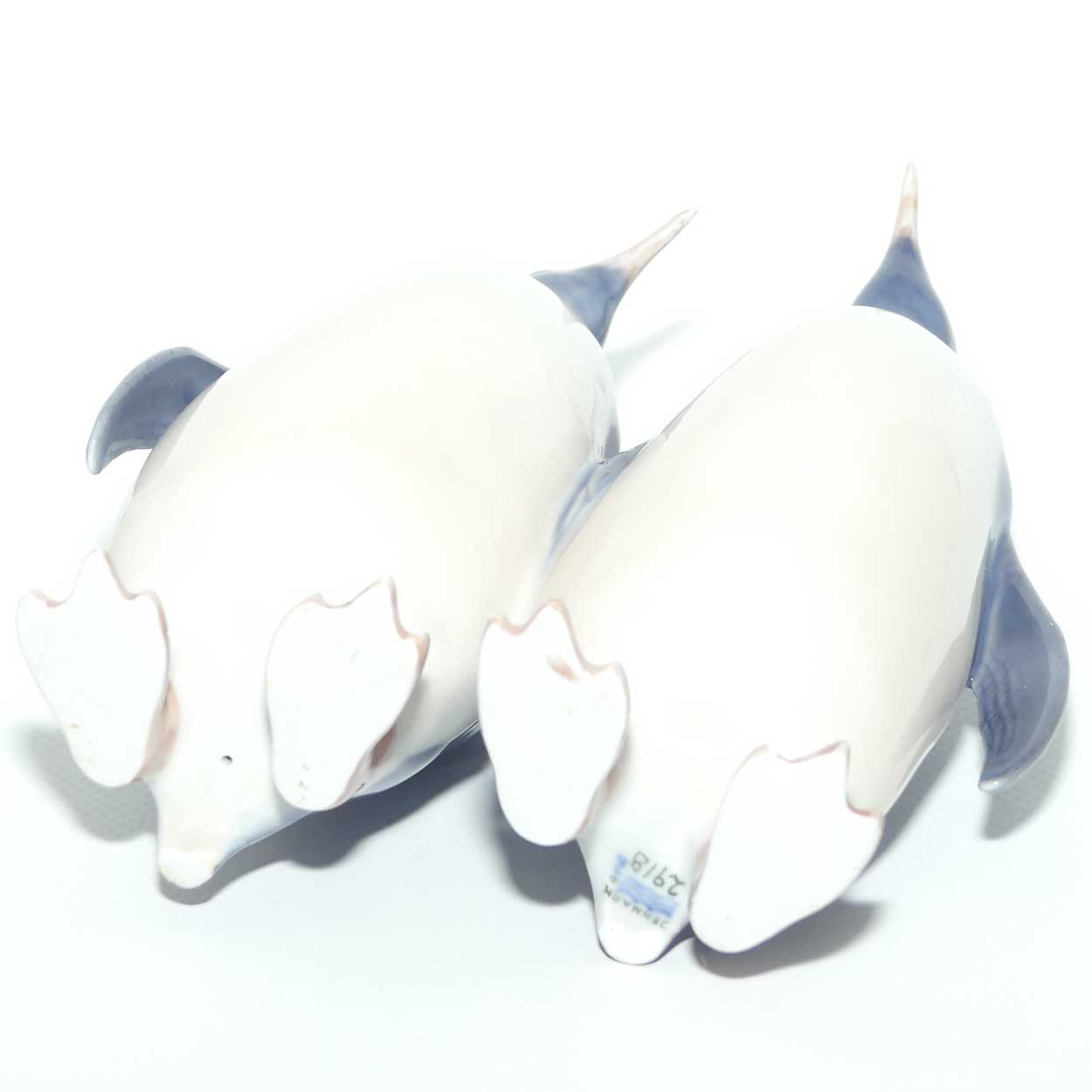 Royal Copenhagen figure 2918 | Pair of Emporer Penguins | Two Penguins Standing