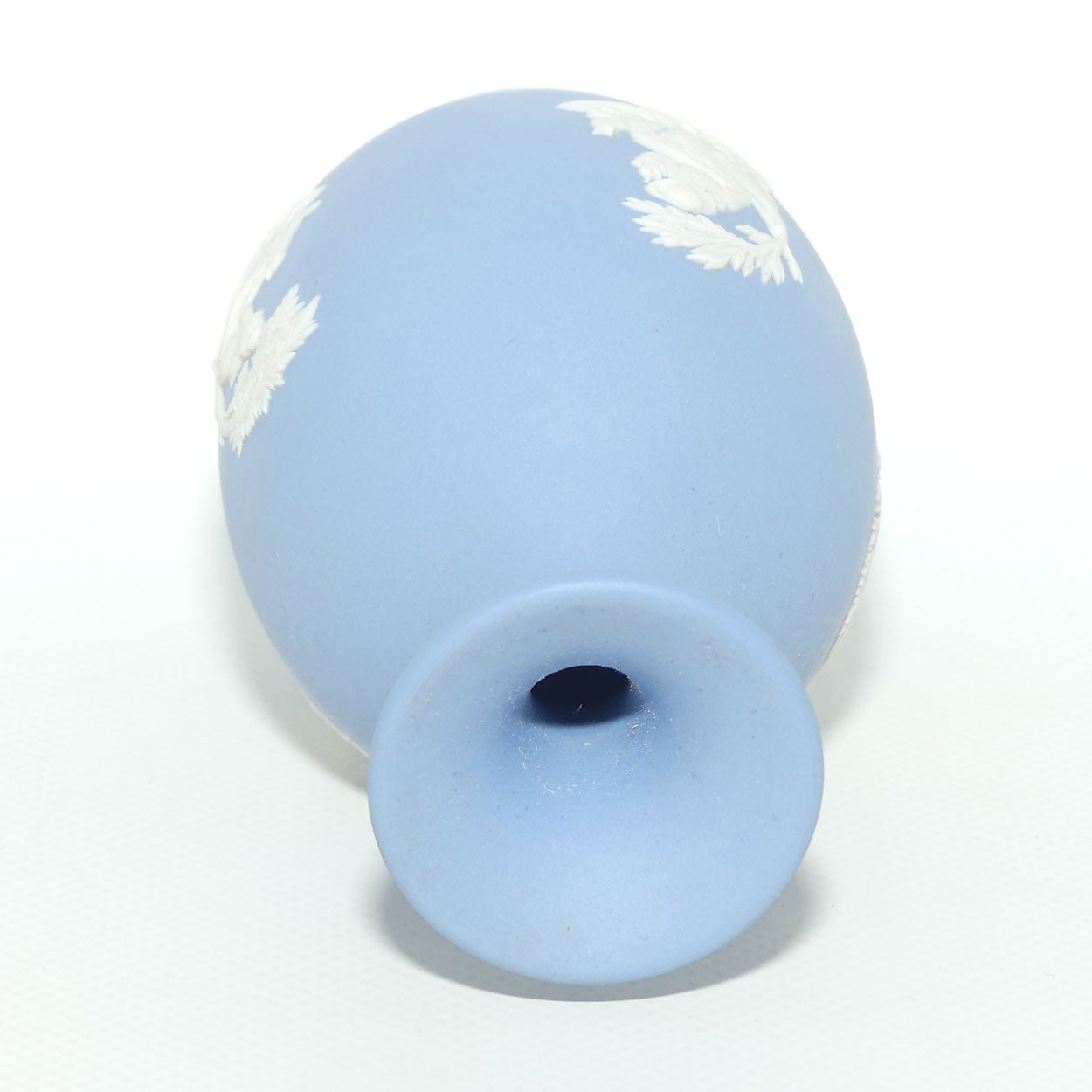 Wedgwood Jasper | White on Pale Blue | Ovoid body vase | 2 Cherubs | Farmer Couple